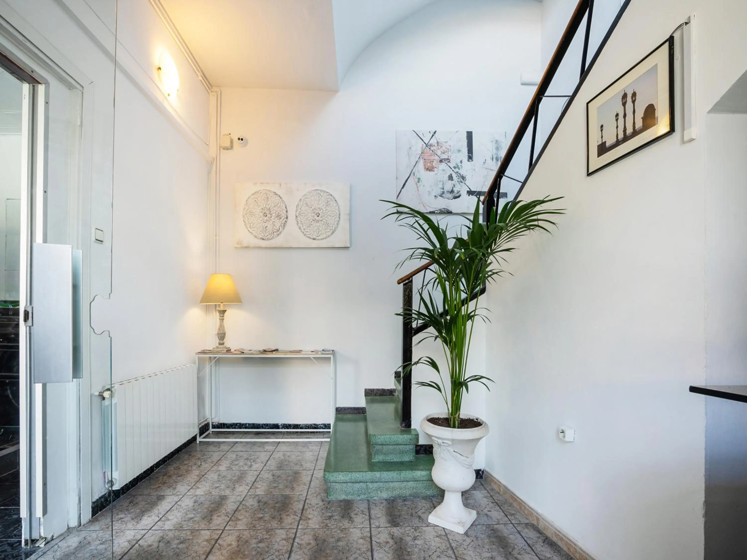 Lobby or reception in Hostal Patio de La Luna