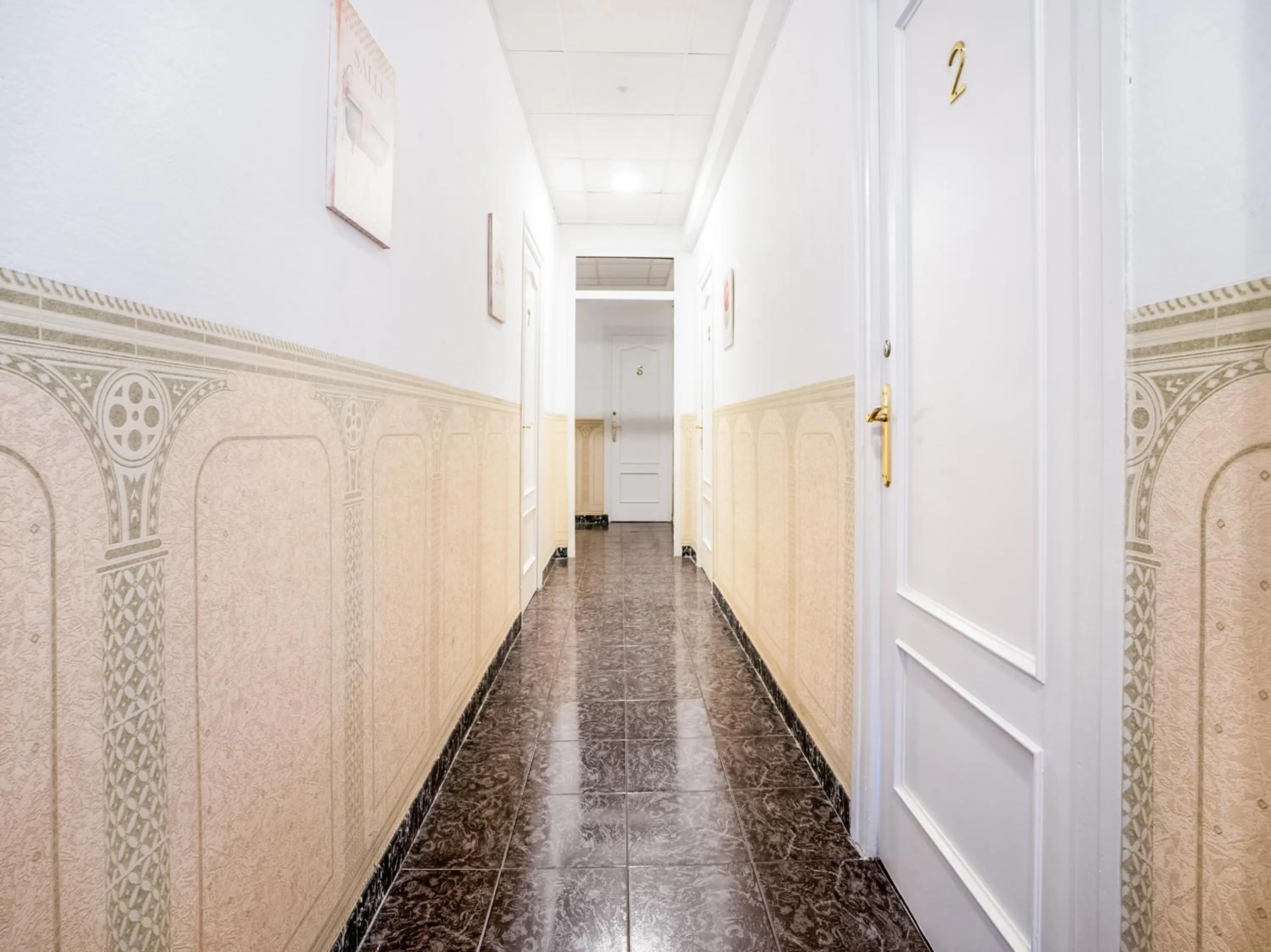 Lobby or reception in Hostal Patio de La Luna