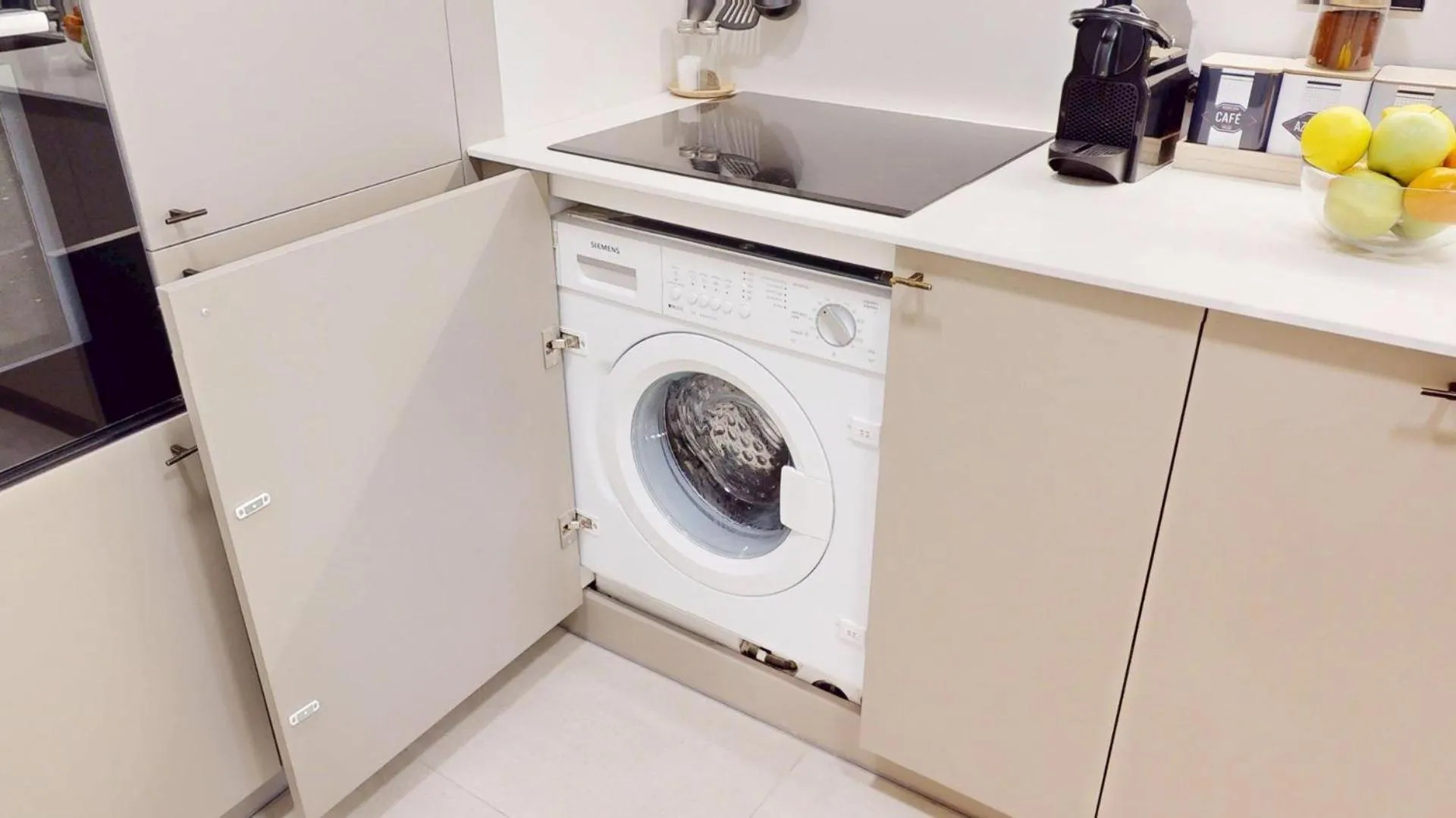 washing machine in Sol y El Madroño