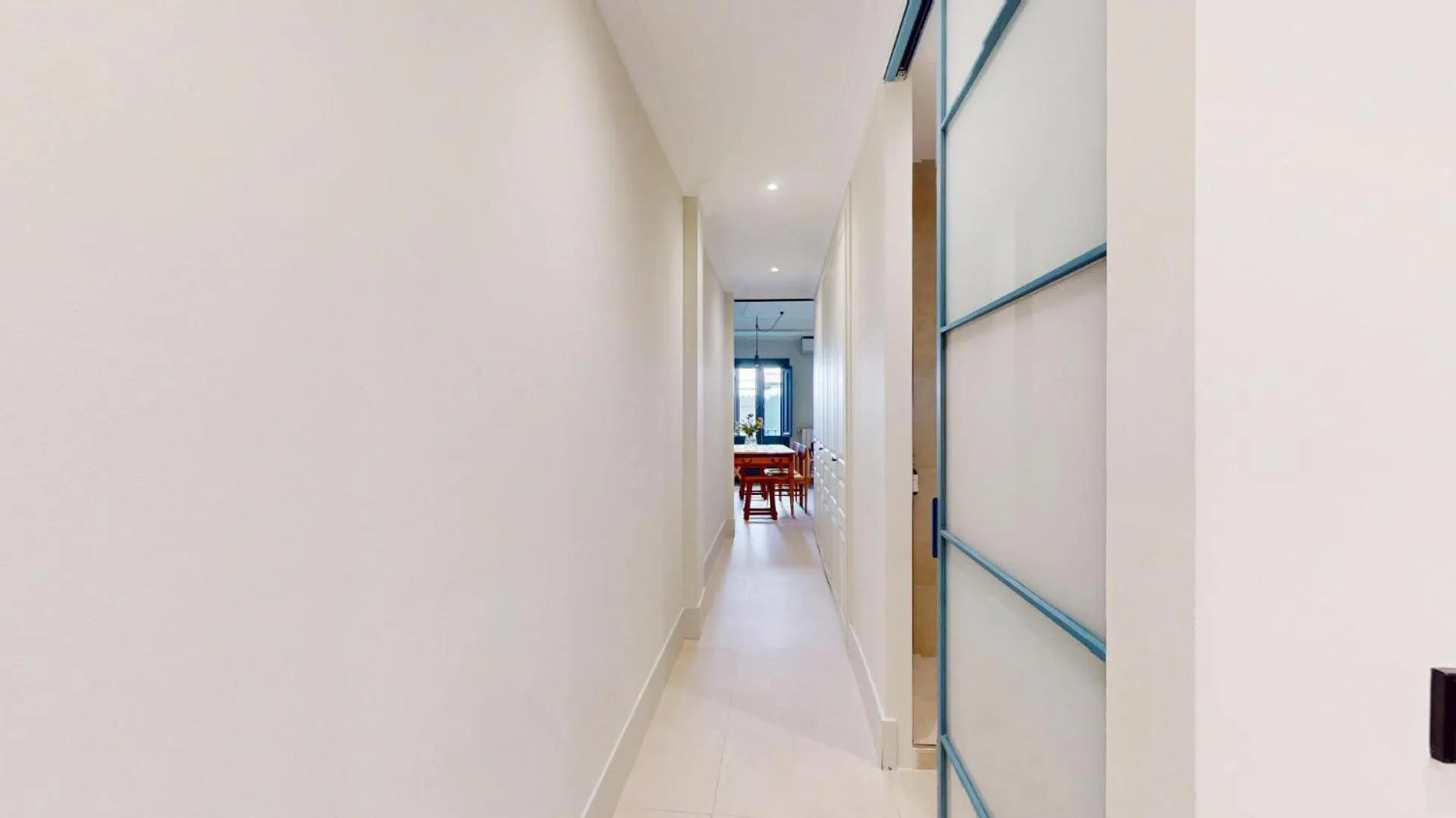 Decorative detail in Sol y El Madroño