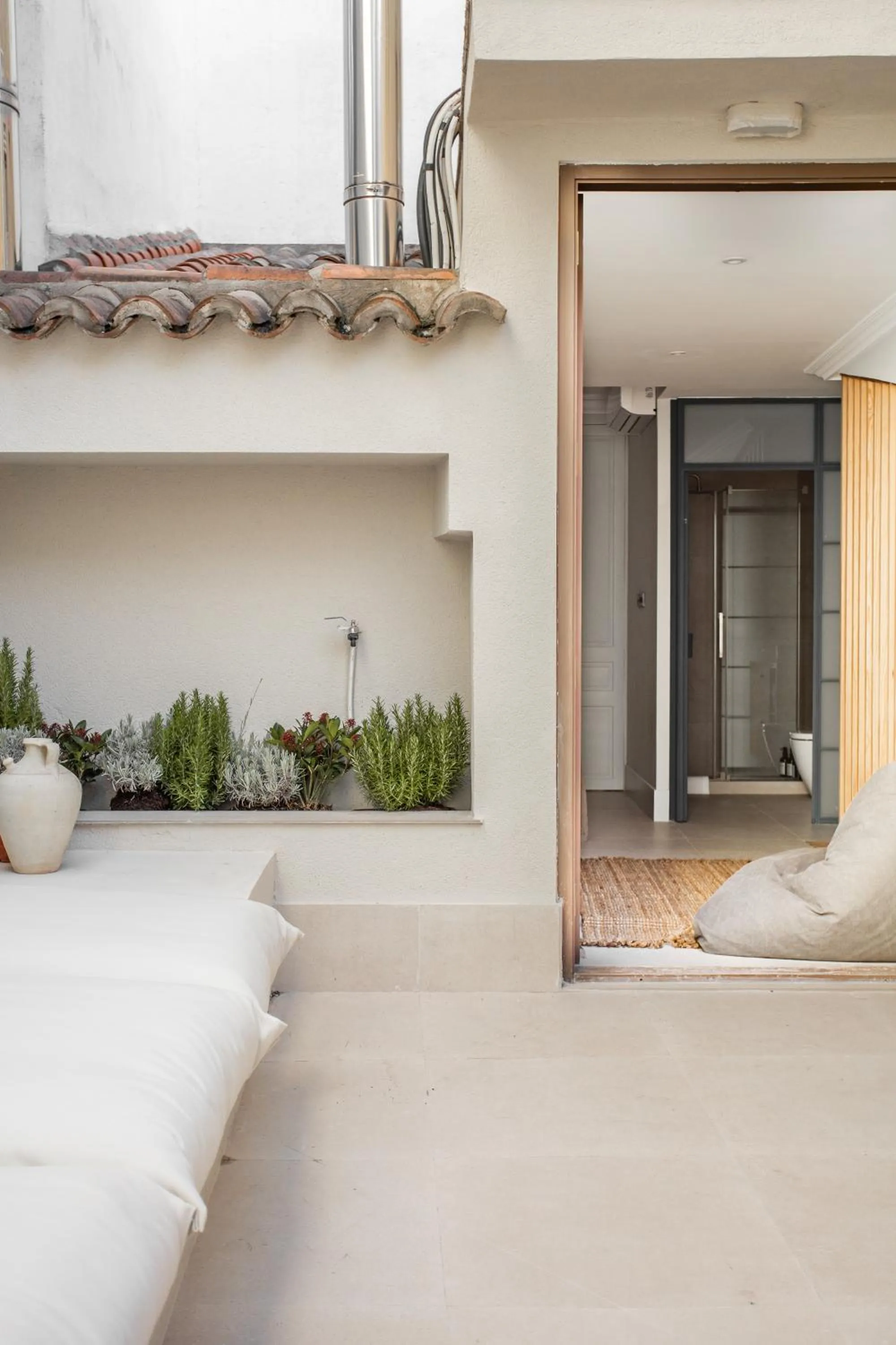 Seating area in SEISSTA Madrid Centro "Remodelado"