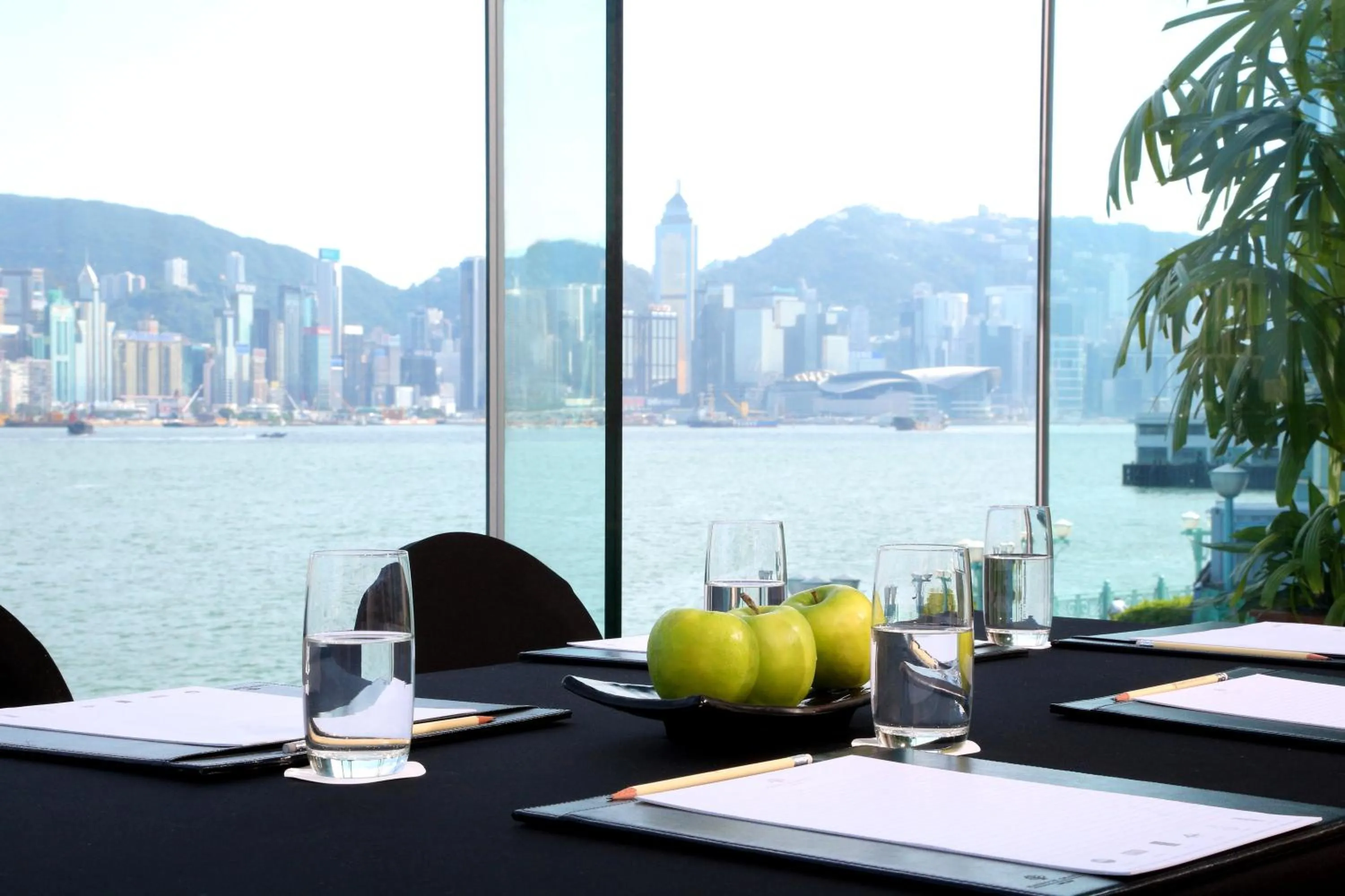 Meeting/conference room in Harbour Grand Kowloon