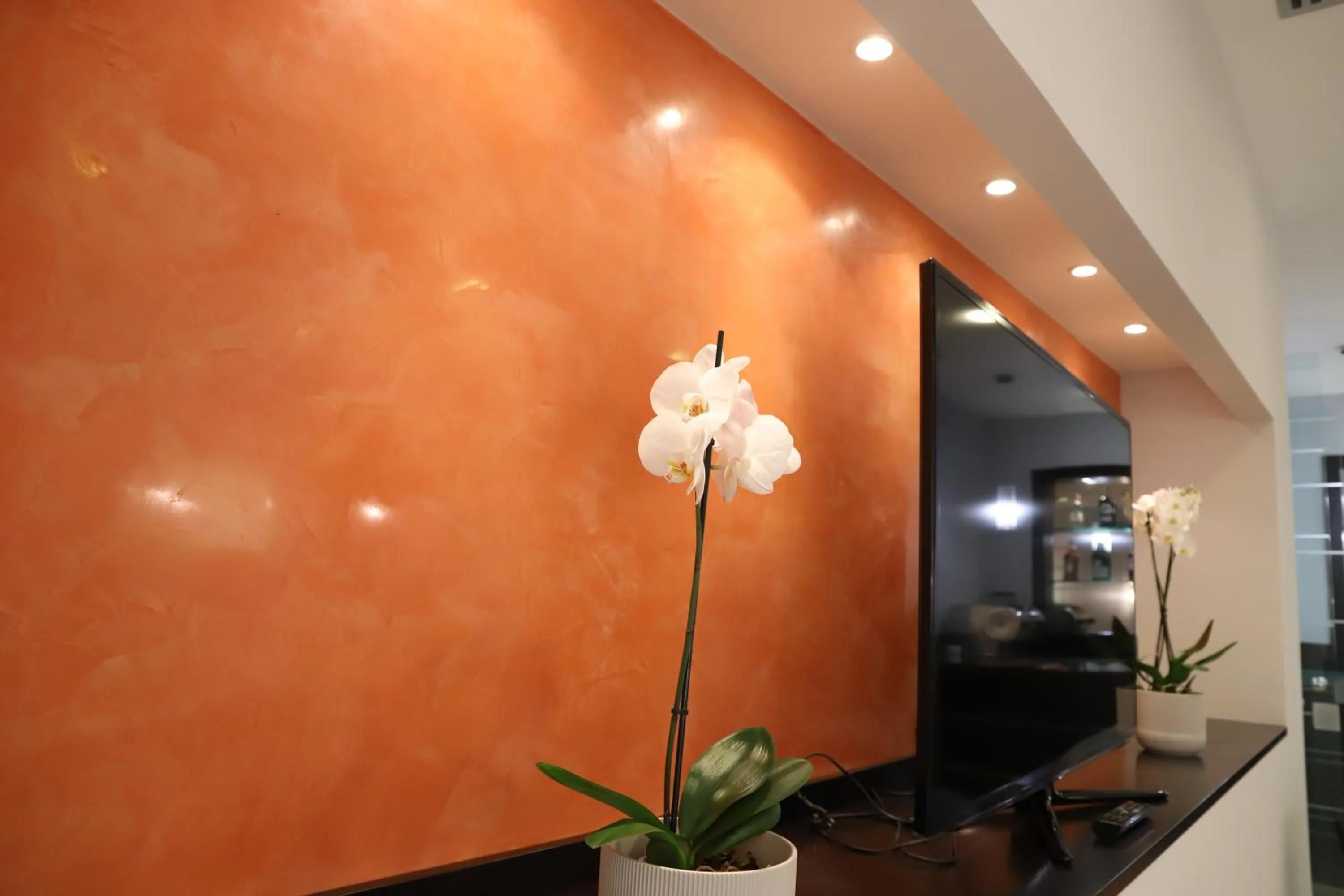 Communal lounge/ TV room in Albergo Cantiani