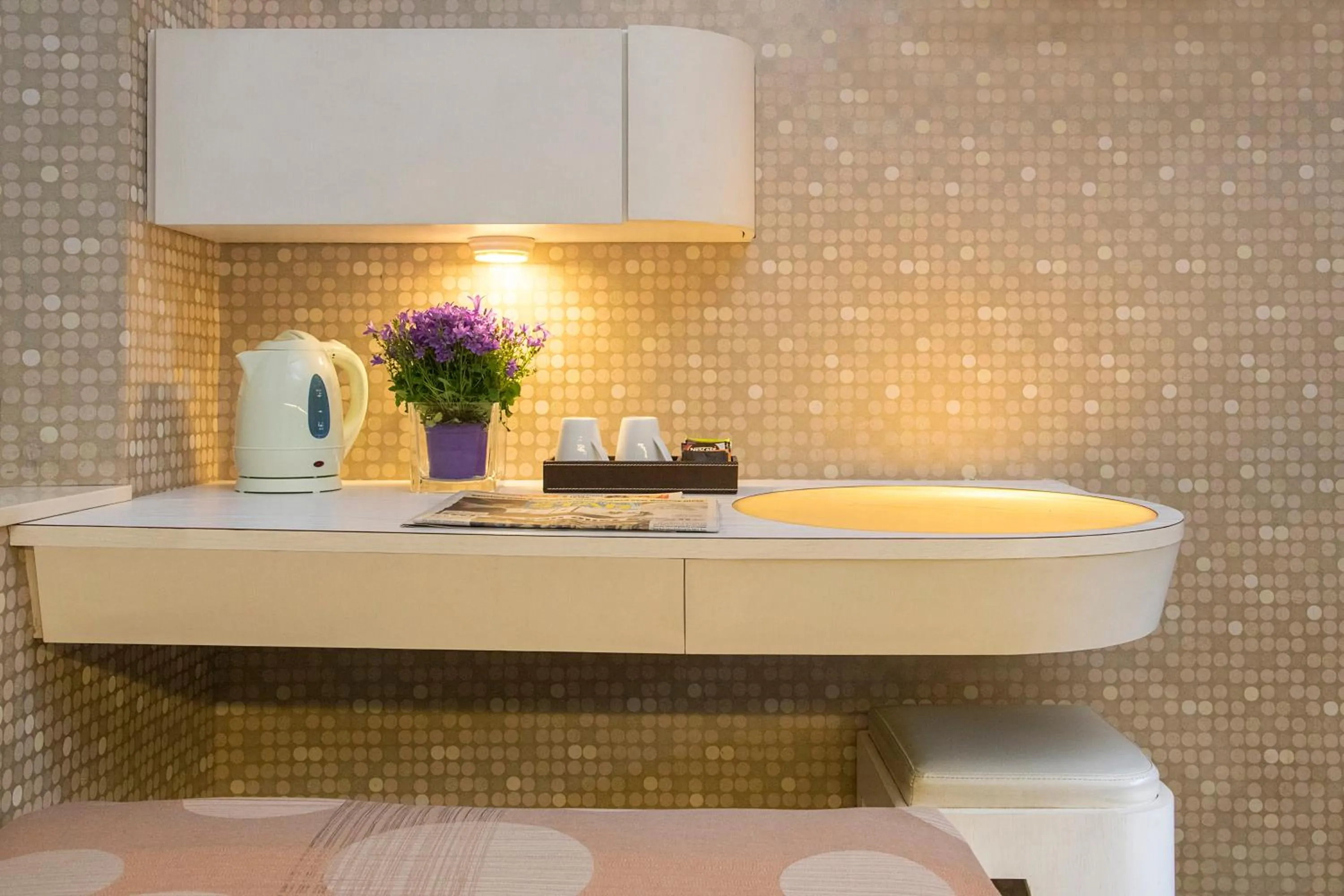 Coffee/tea facilities in Silka Seaview Hotel