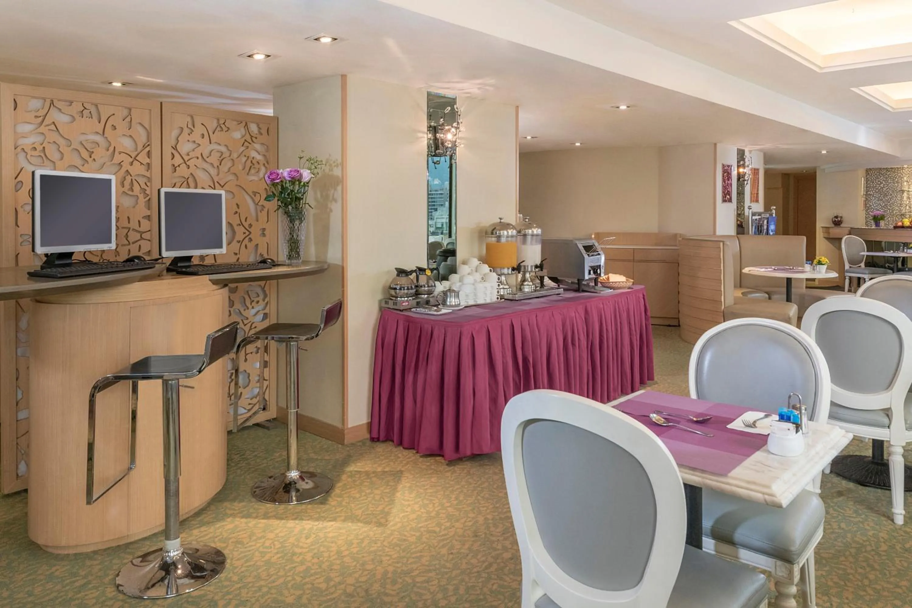 Business facilities in Silka Seaview Hotel