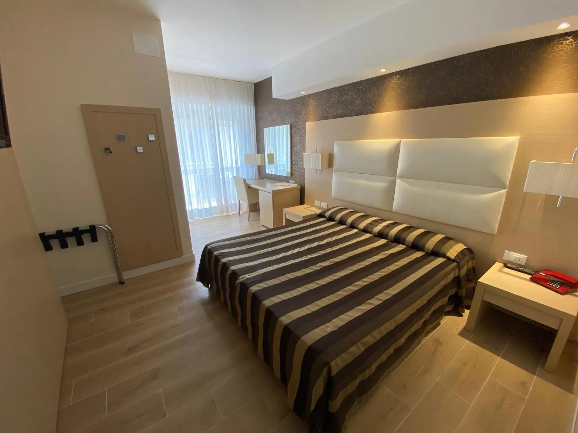 Photo of the whole room, Bed in Hotel Conca Verde