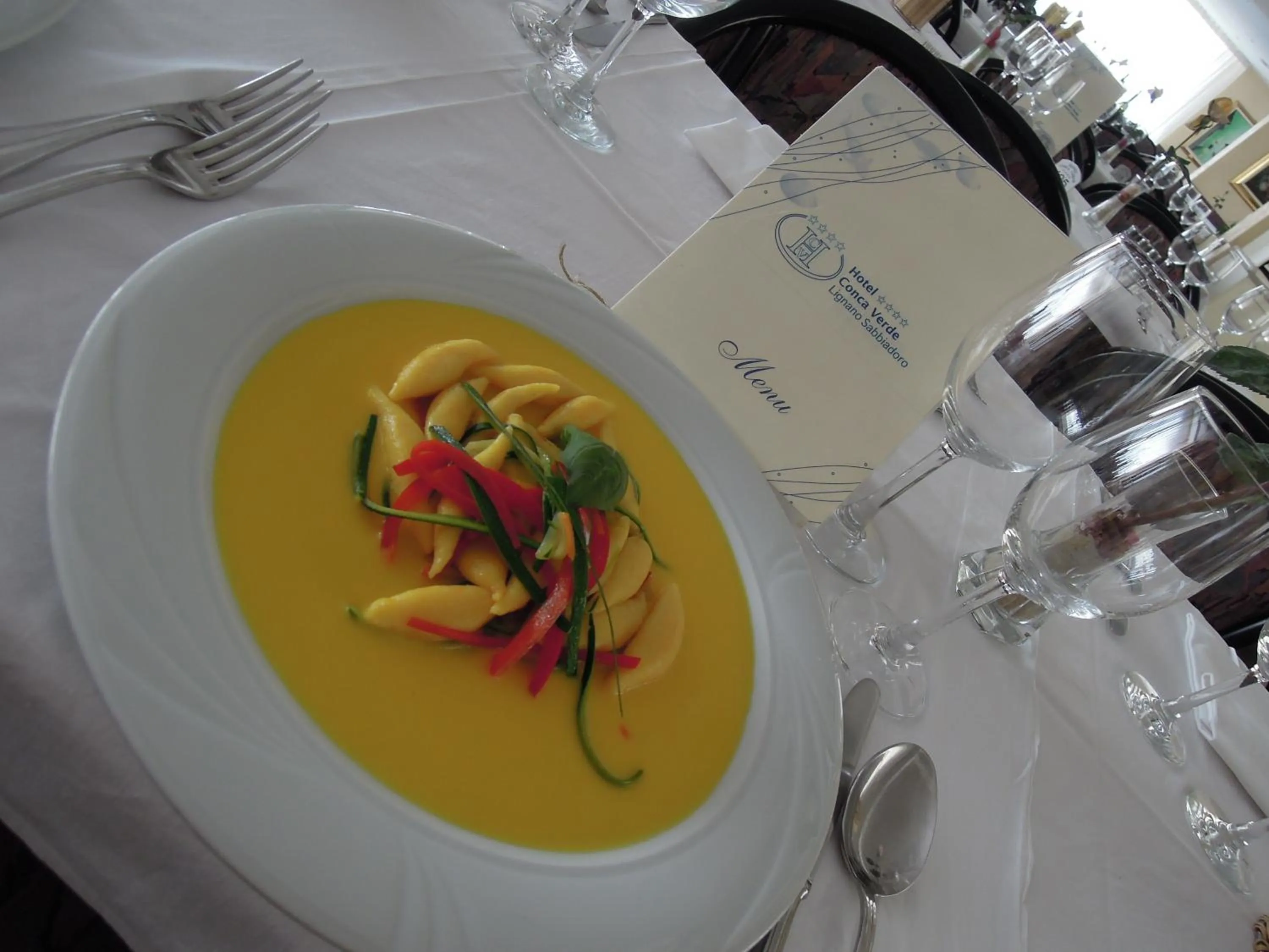 Food and drinks in Hotel Conca Verde