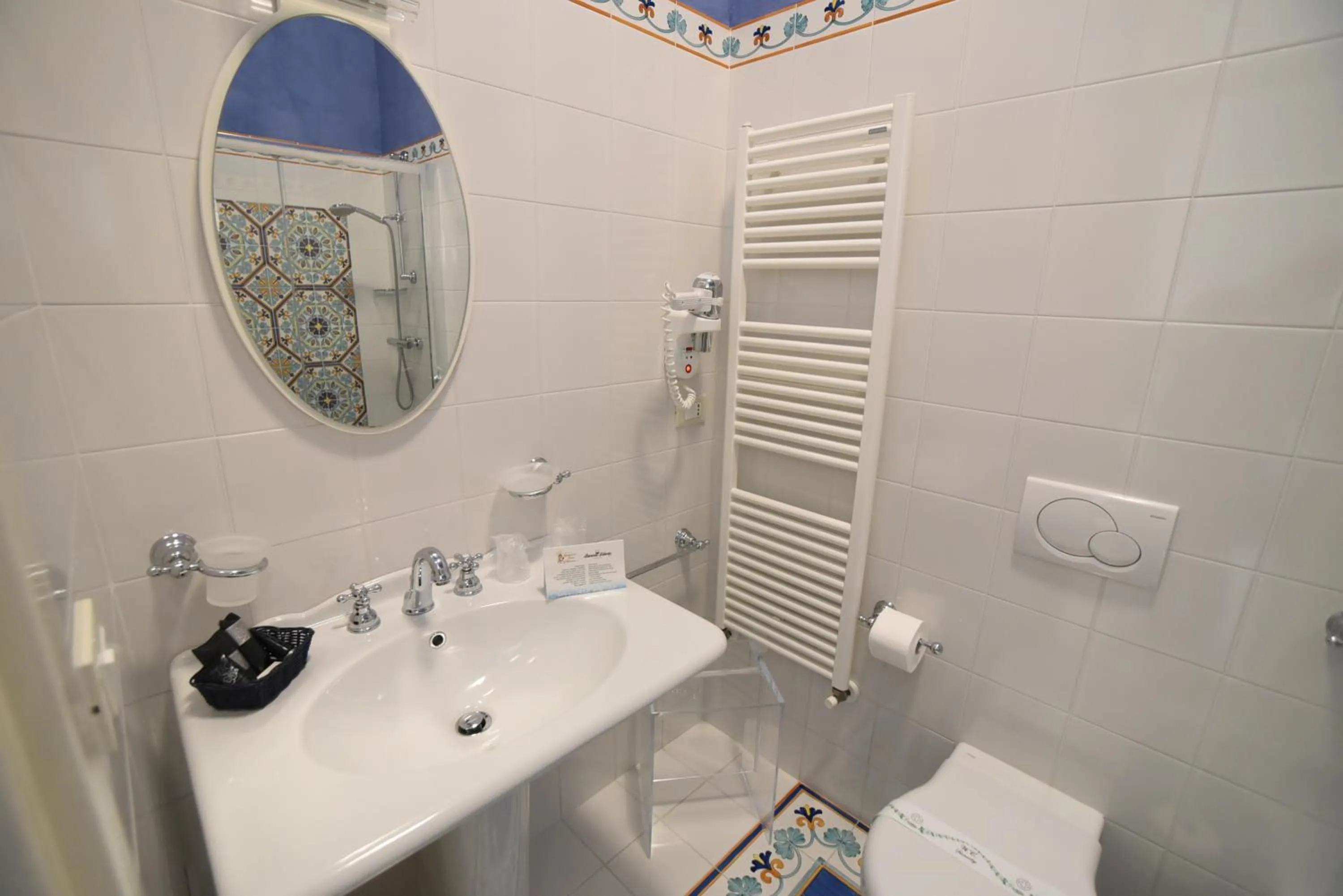 Toilet in Barone Liberty & Luxury SPA-Boutique Hotel