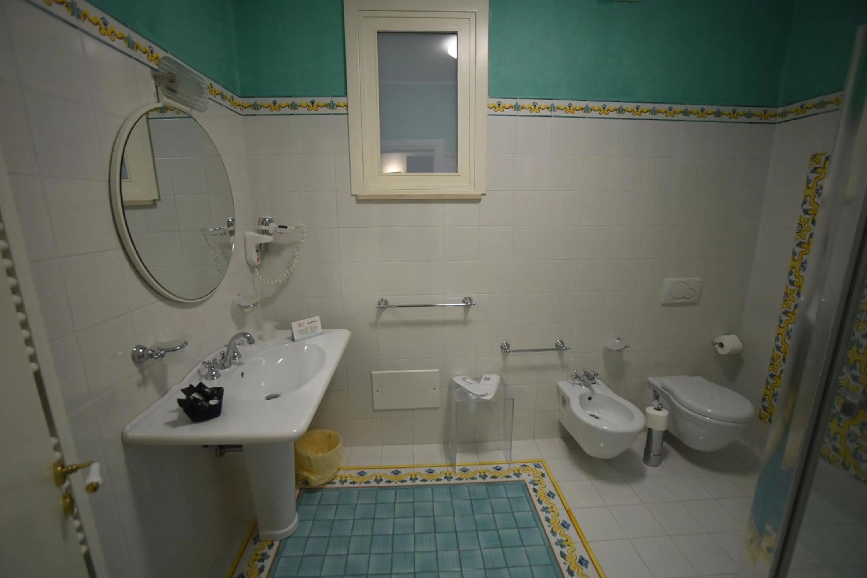 Toilet in Barone Liberty & Luxury SPA-Boutique Hotel