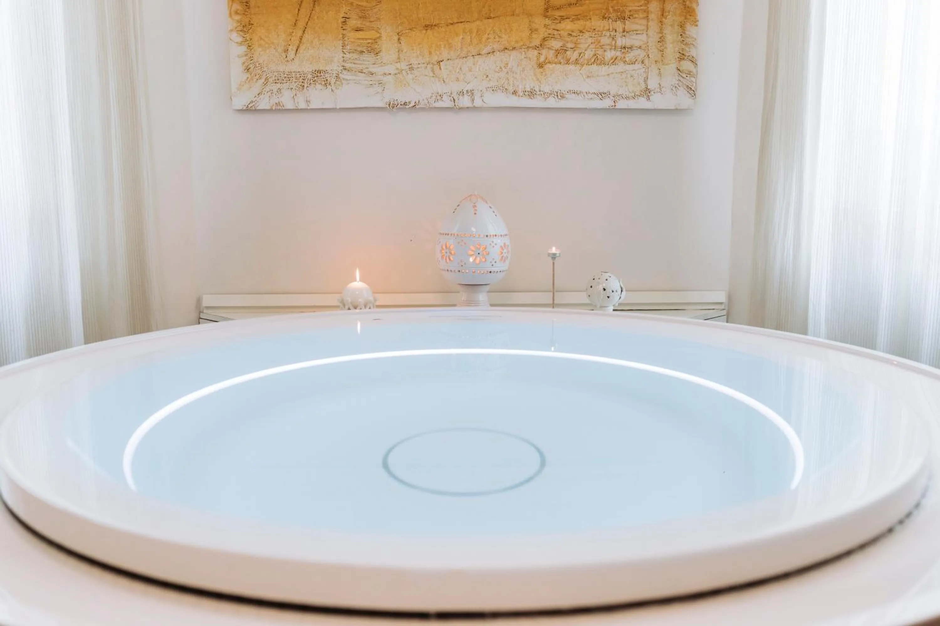 Hot Tub in Barone Liberty & Luxury SPA-Boutique Hotel