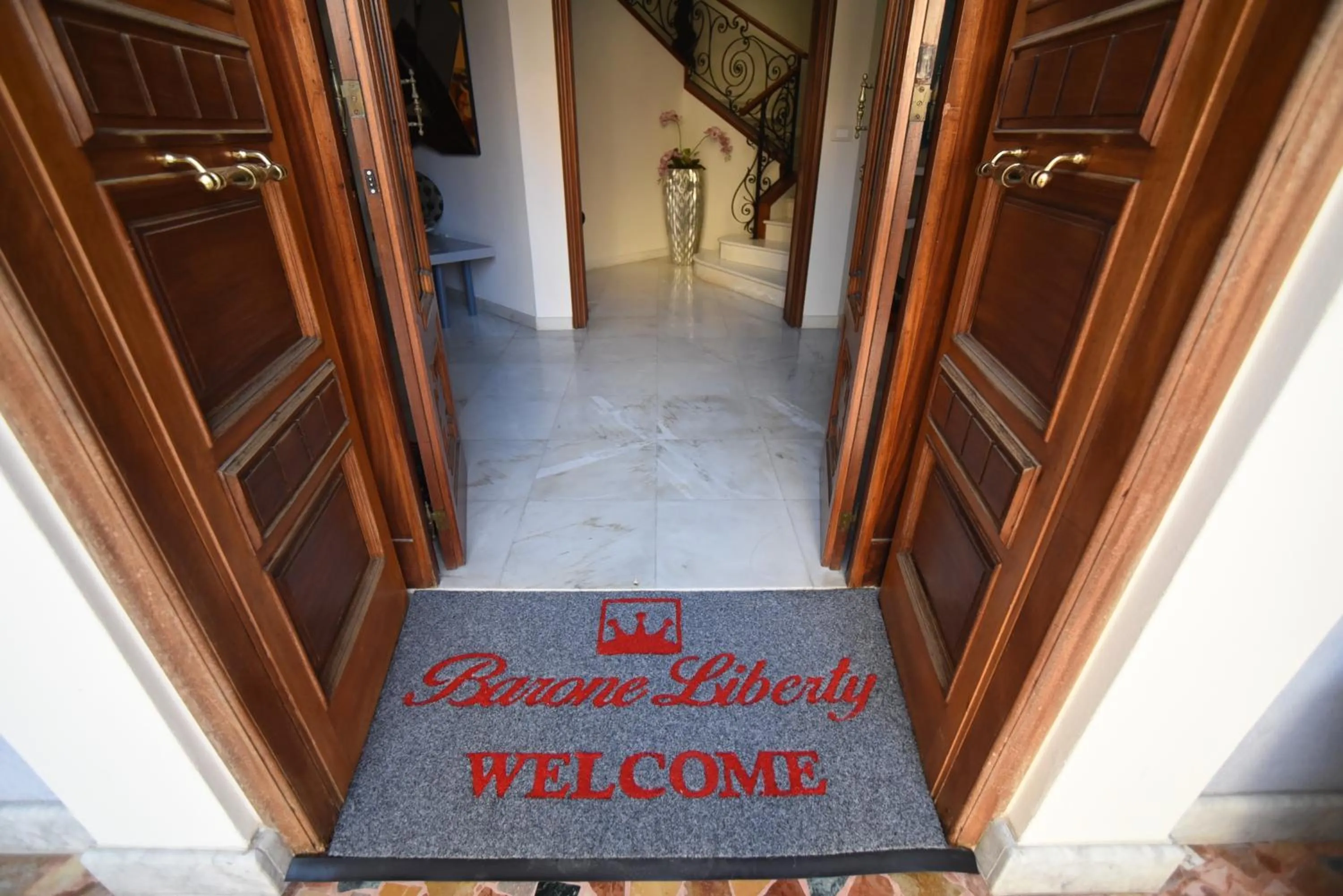 Lobby or reception in Barone Liberty & Luxury SPA-Boutique Hotel