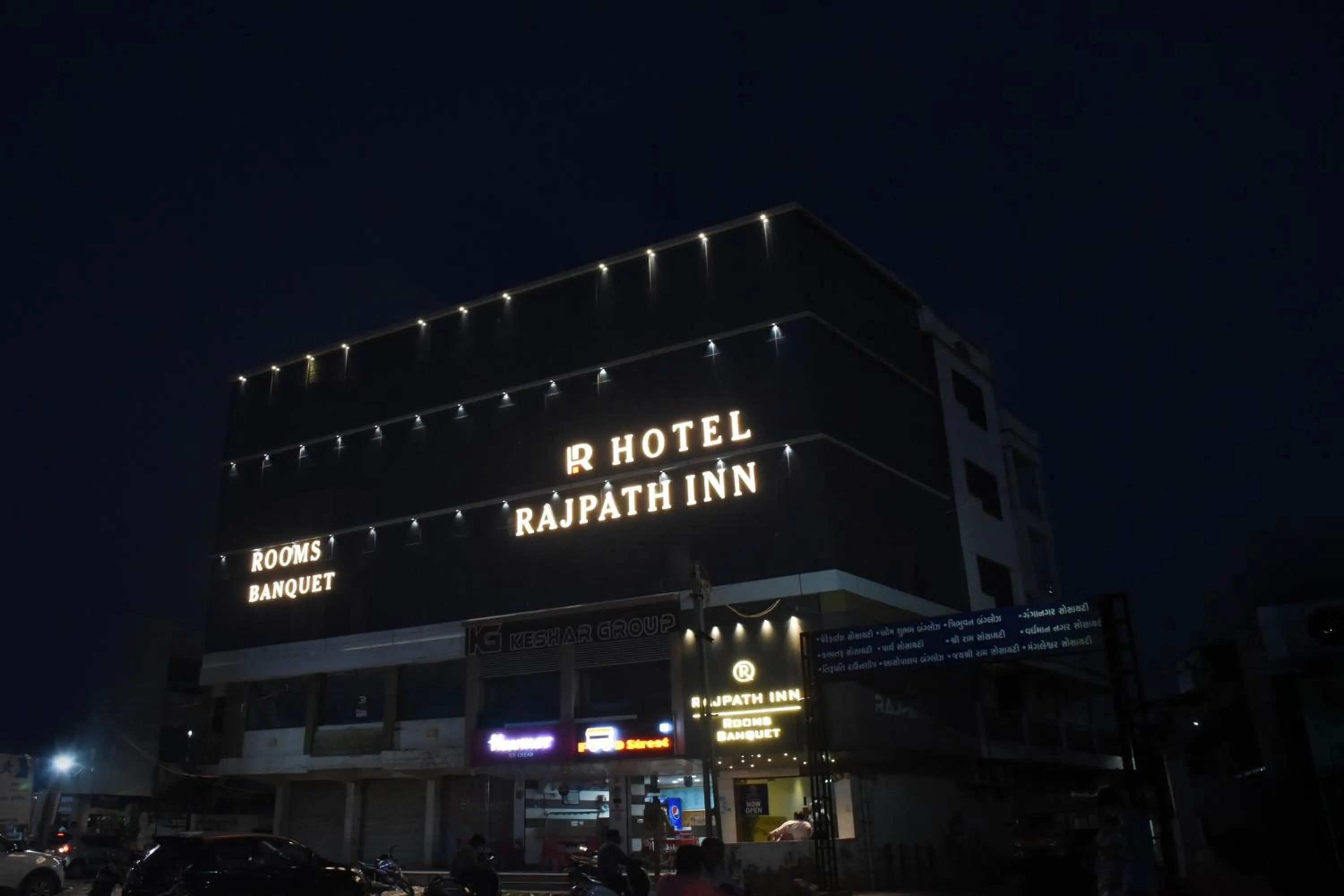 Property building in HOTEL RAJPATH INN