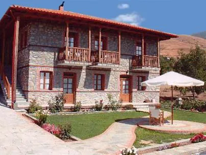 Facade/entrance in Varnous Hotel