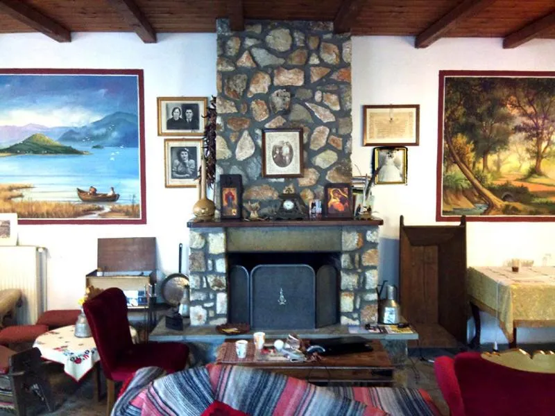 Lounge or bar in Varnous Hotel