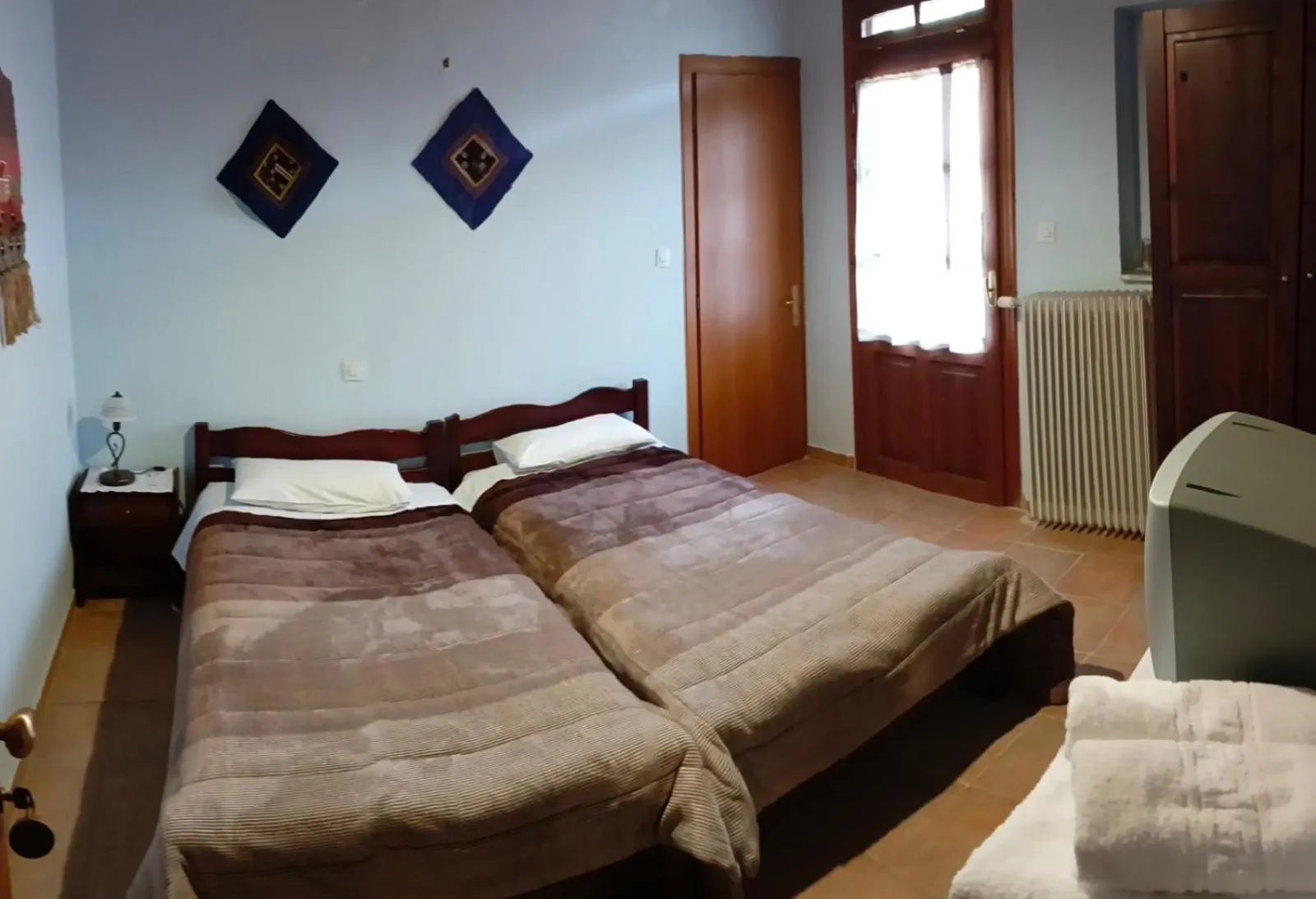 Bed in Varnous Hotel