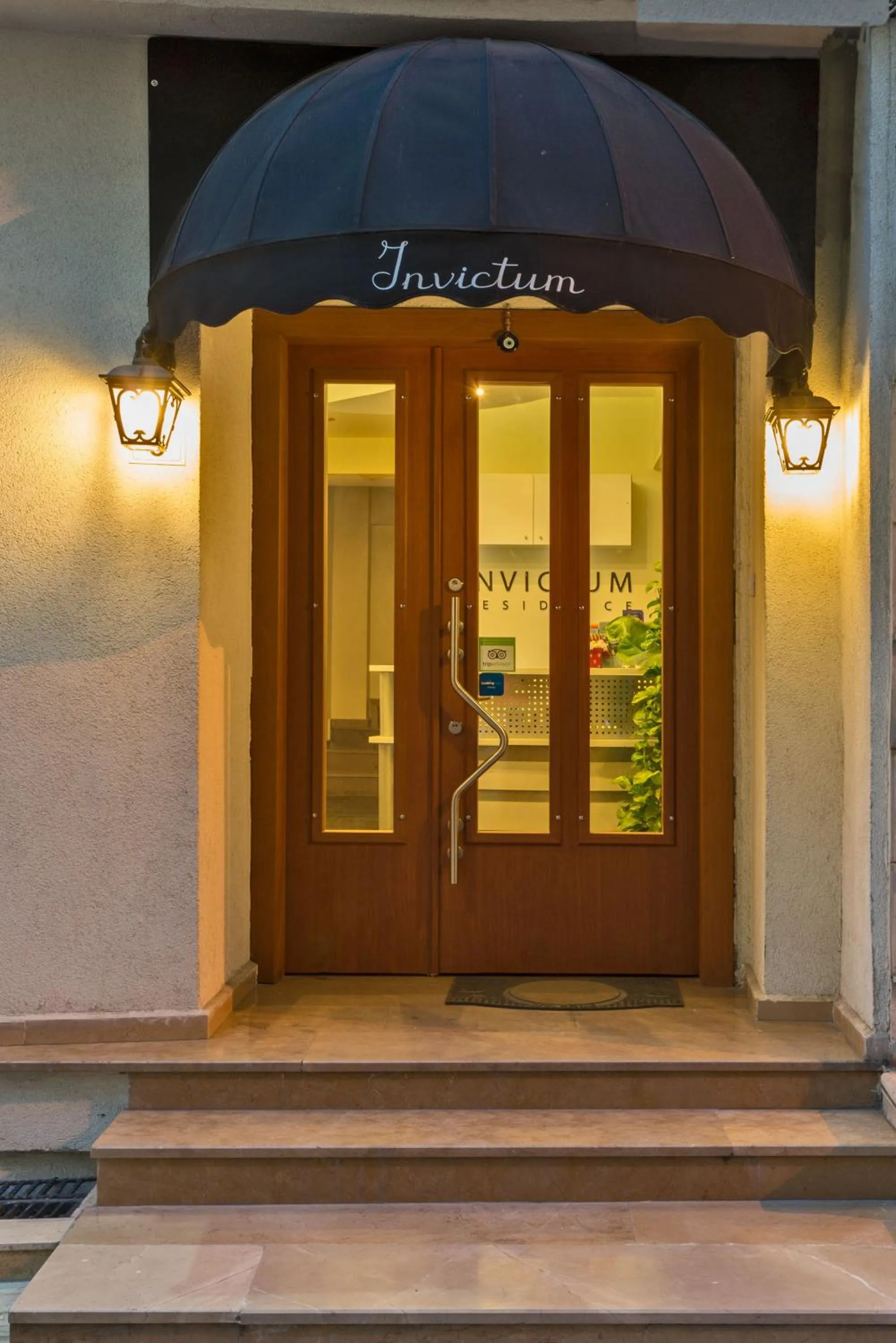 Facade/entrance in Invictum Residence