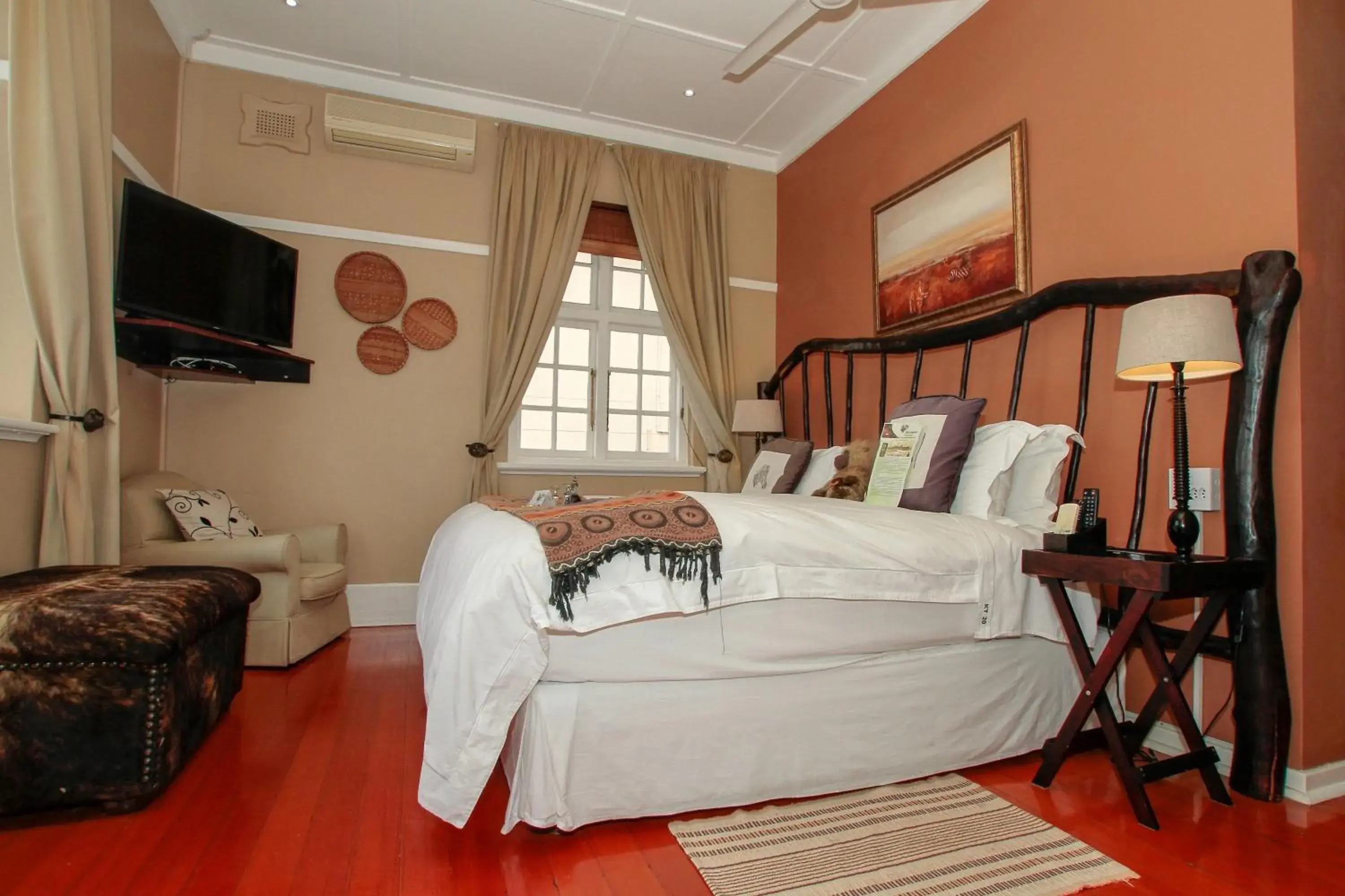Premier King Room in Acorn B&B in Durban Premier King Room in Acorn B&B in Durban