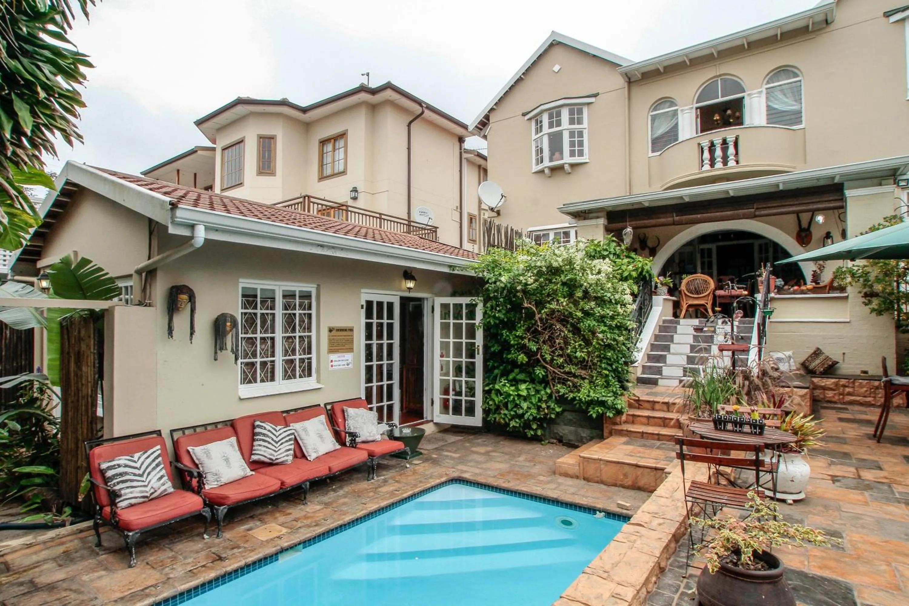 Swimming pool in Acorn B&B in Durban