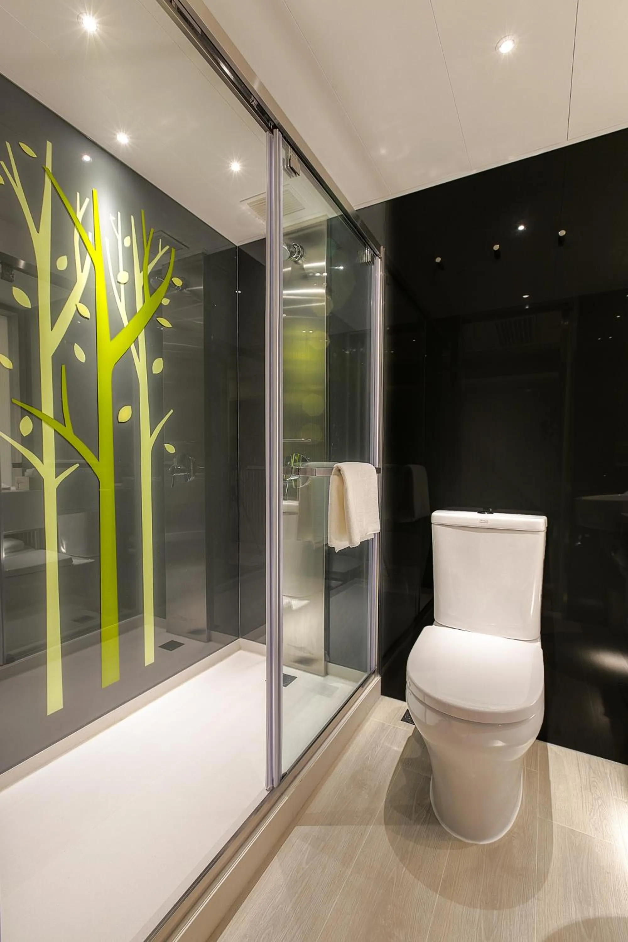 Toilet in Stanford Hillview Hotel Hong Kong