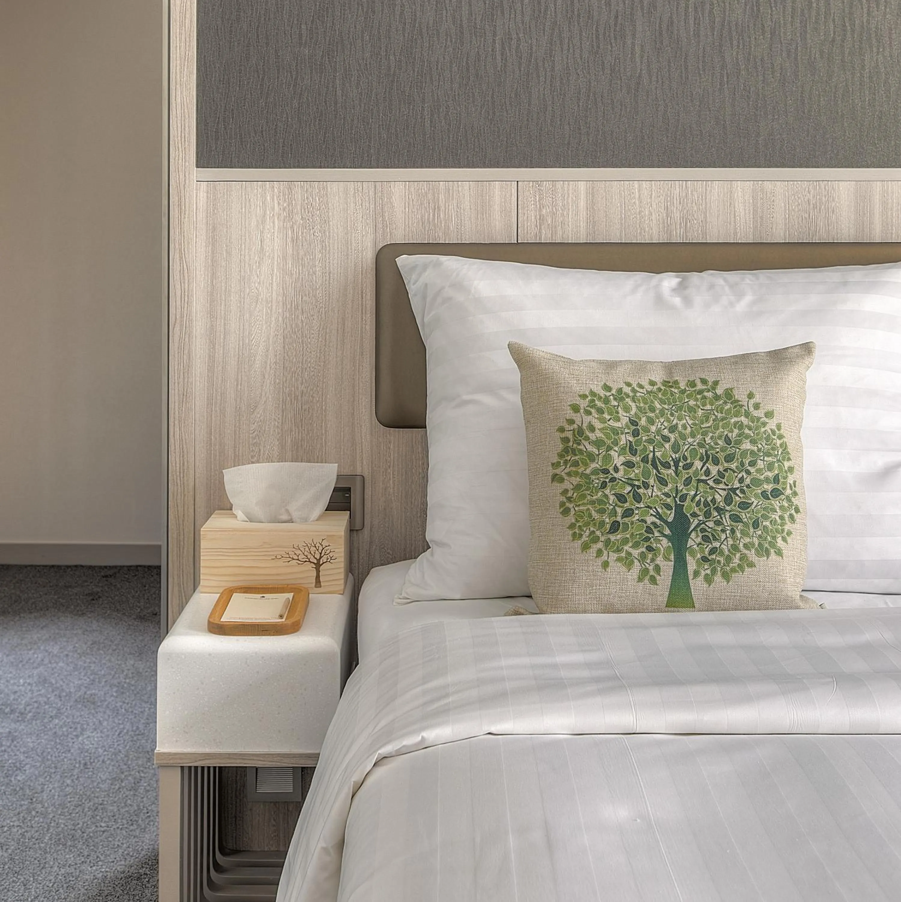 Bed in Stanford Hillview Hotel Hong Kong