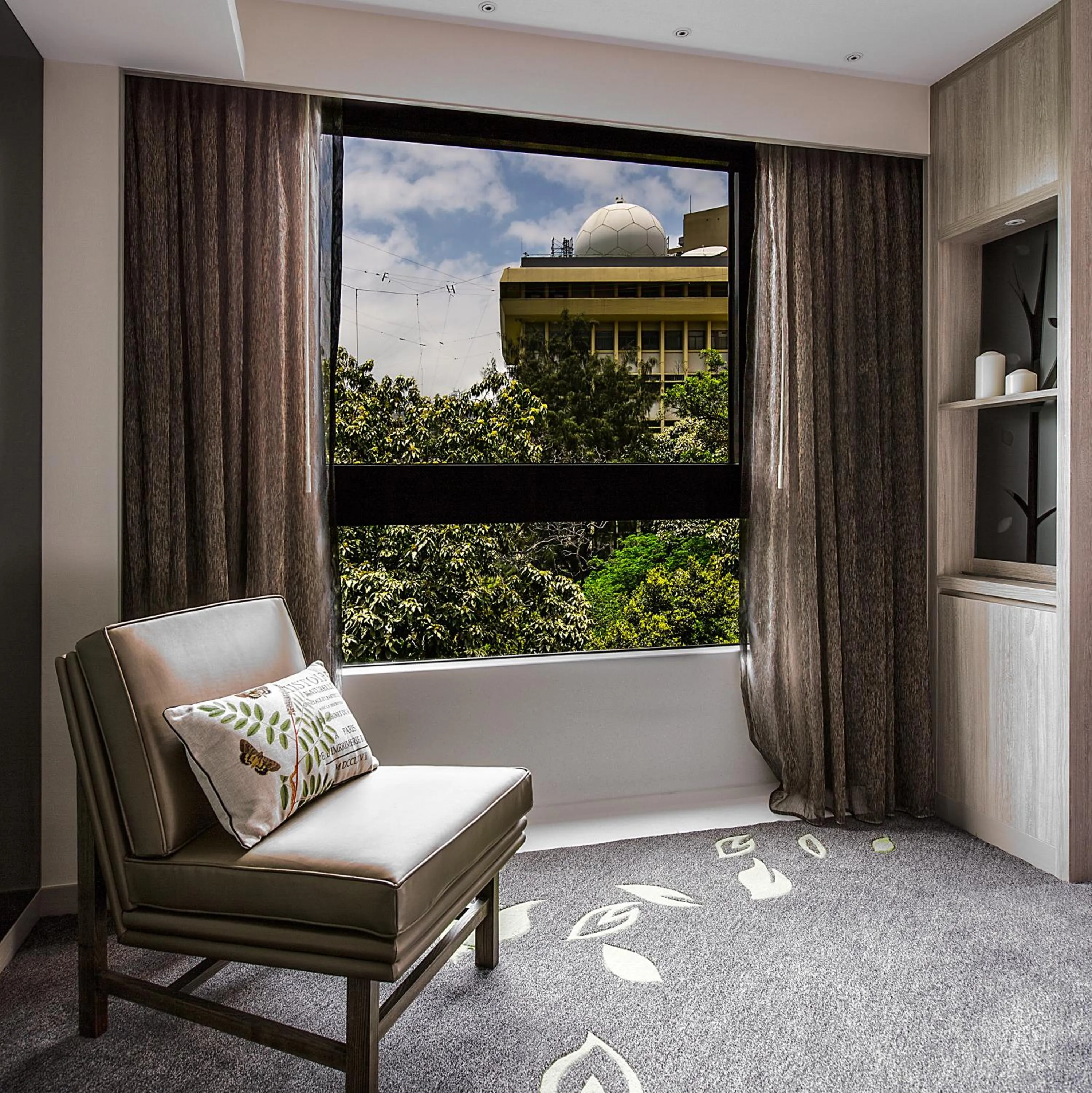 Seating area in Stanford Hillview Hotel Hong Kong
