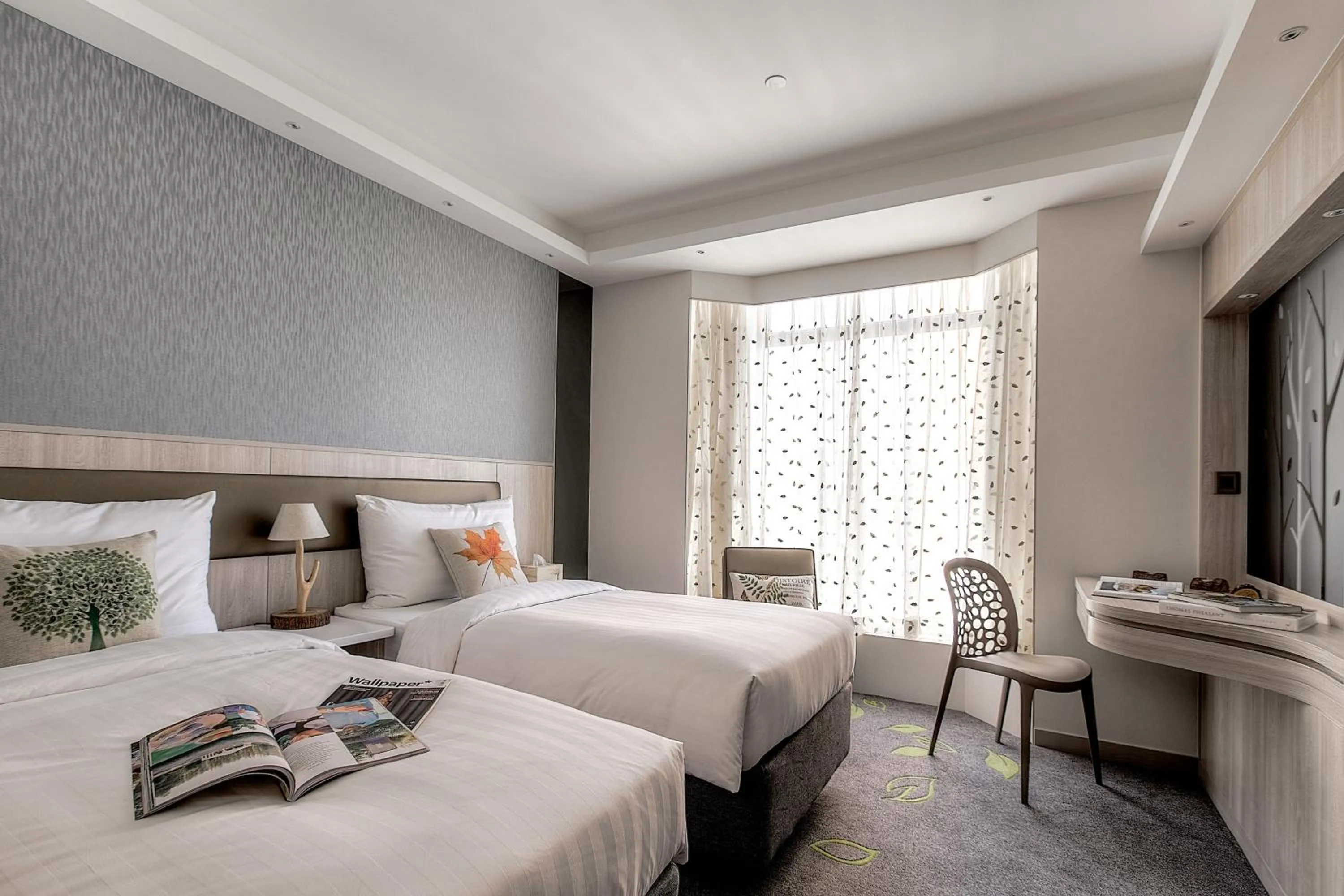 Bed in Stanford Hillview Hotel Hong Kong