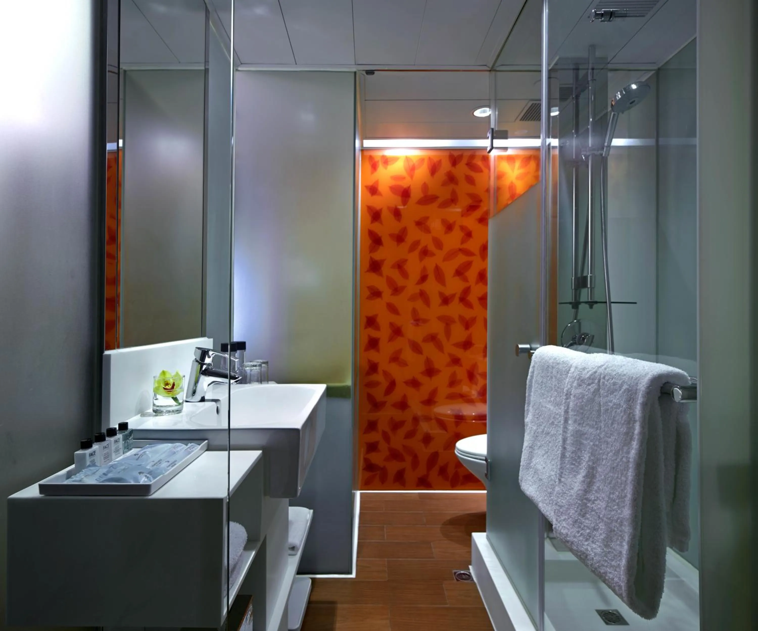Bathroom in Stanford Hillview Hotel Hong Kong