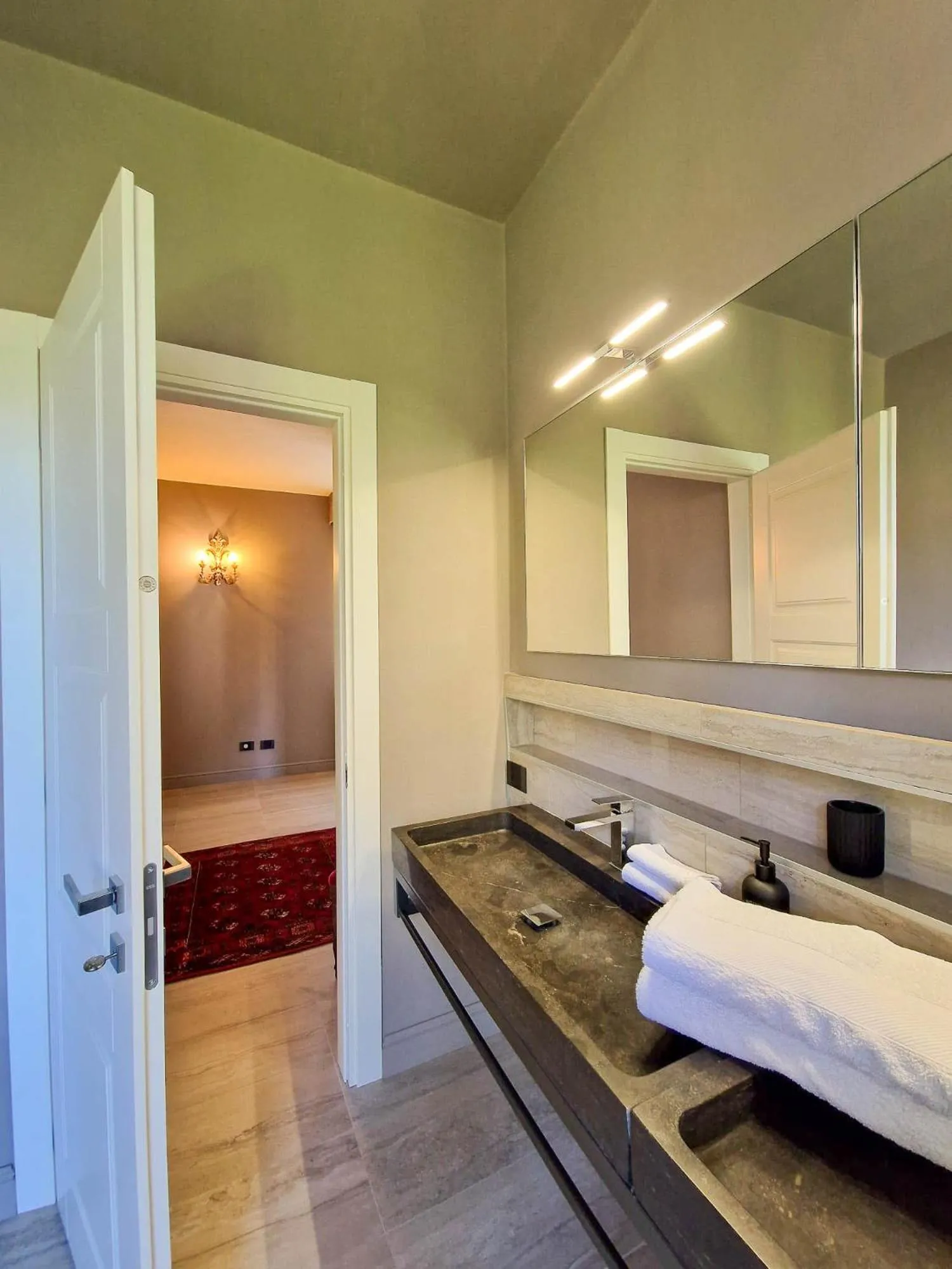 Bathroom in Villa Sarchi