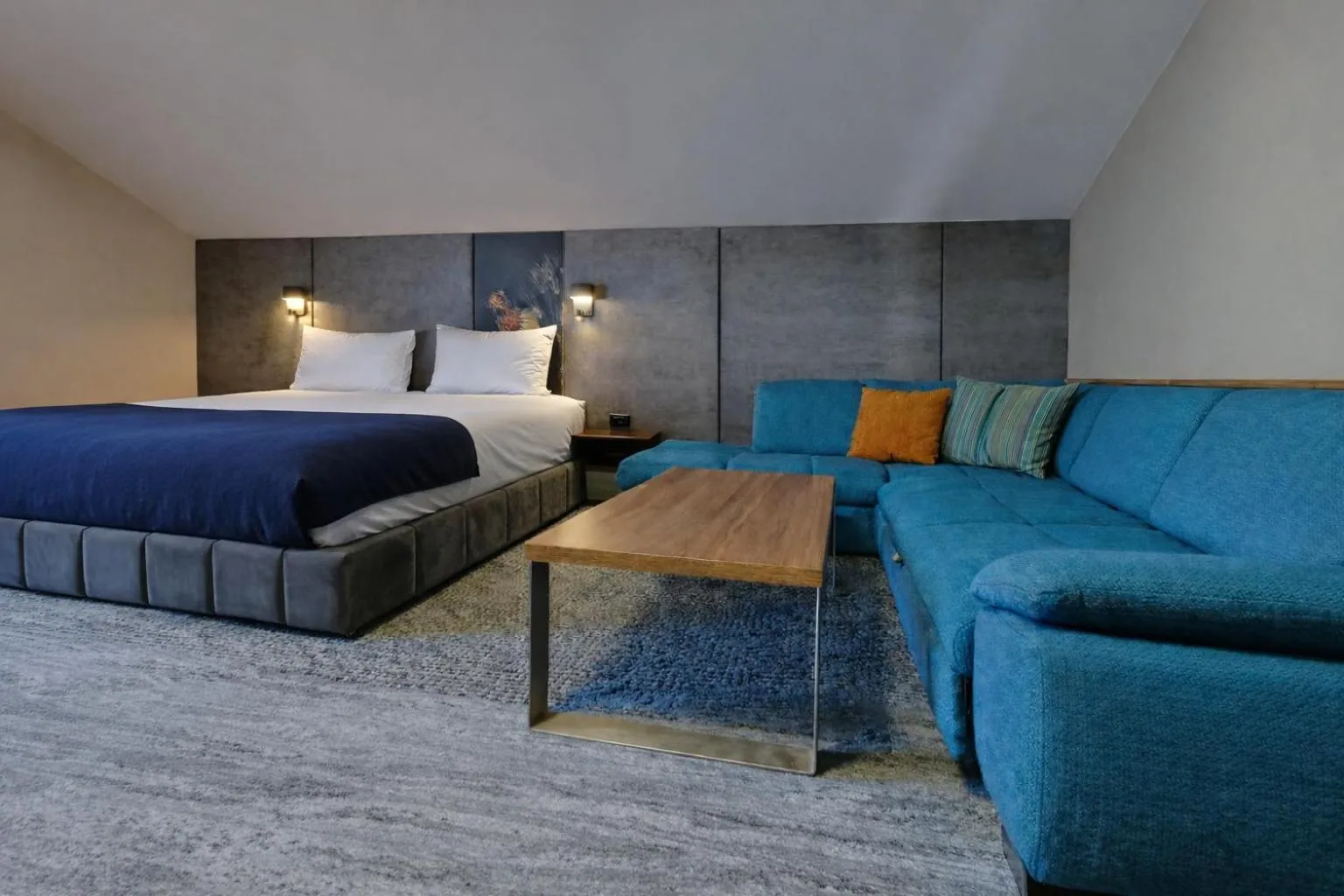 Family Room (2 Adults + 2 Children) in Vila Topaz