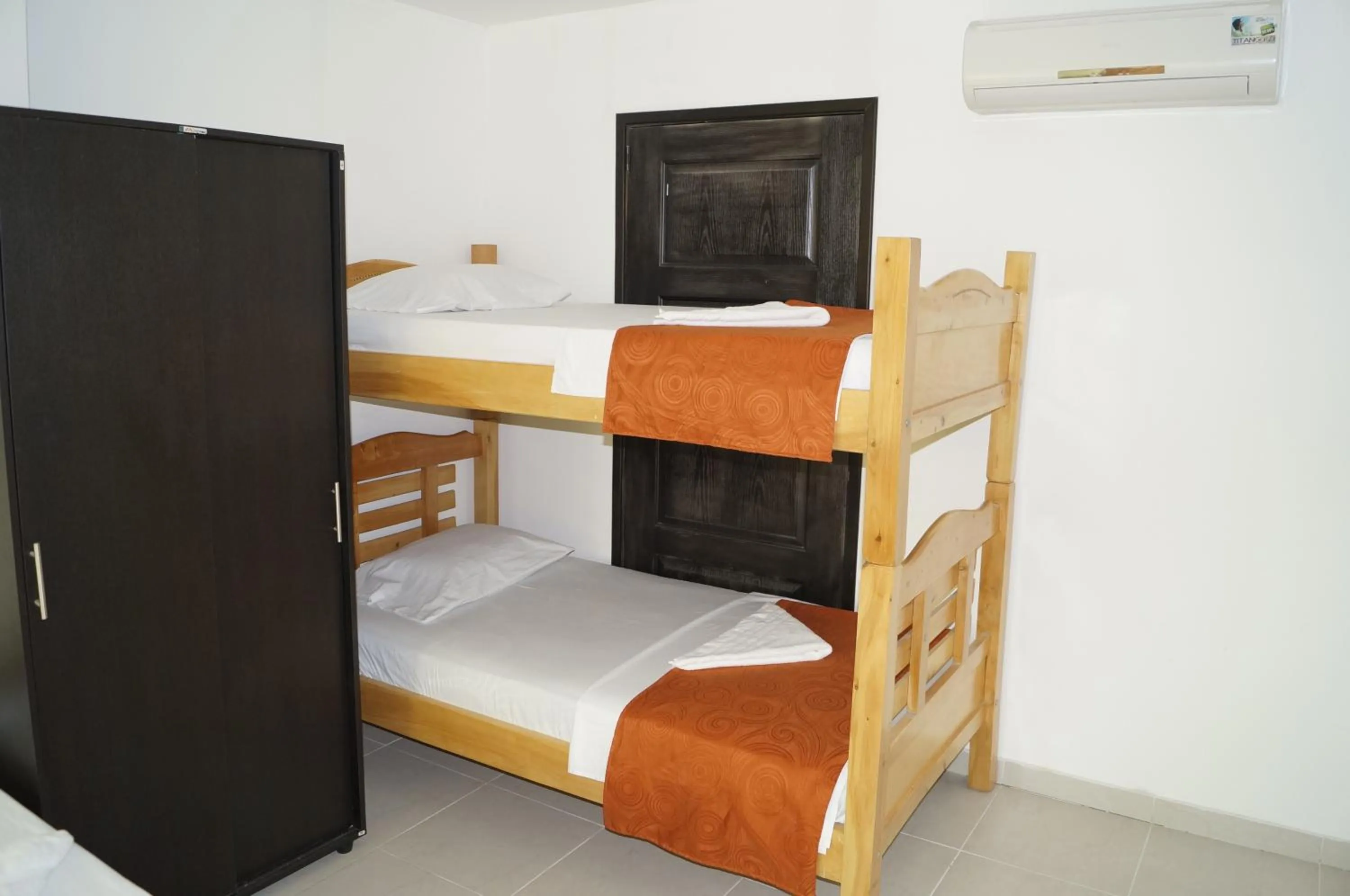 bunk bed, Bed in Apartahotel Tukasa Rodadero