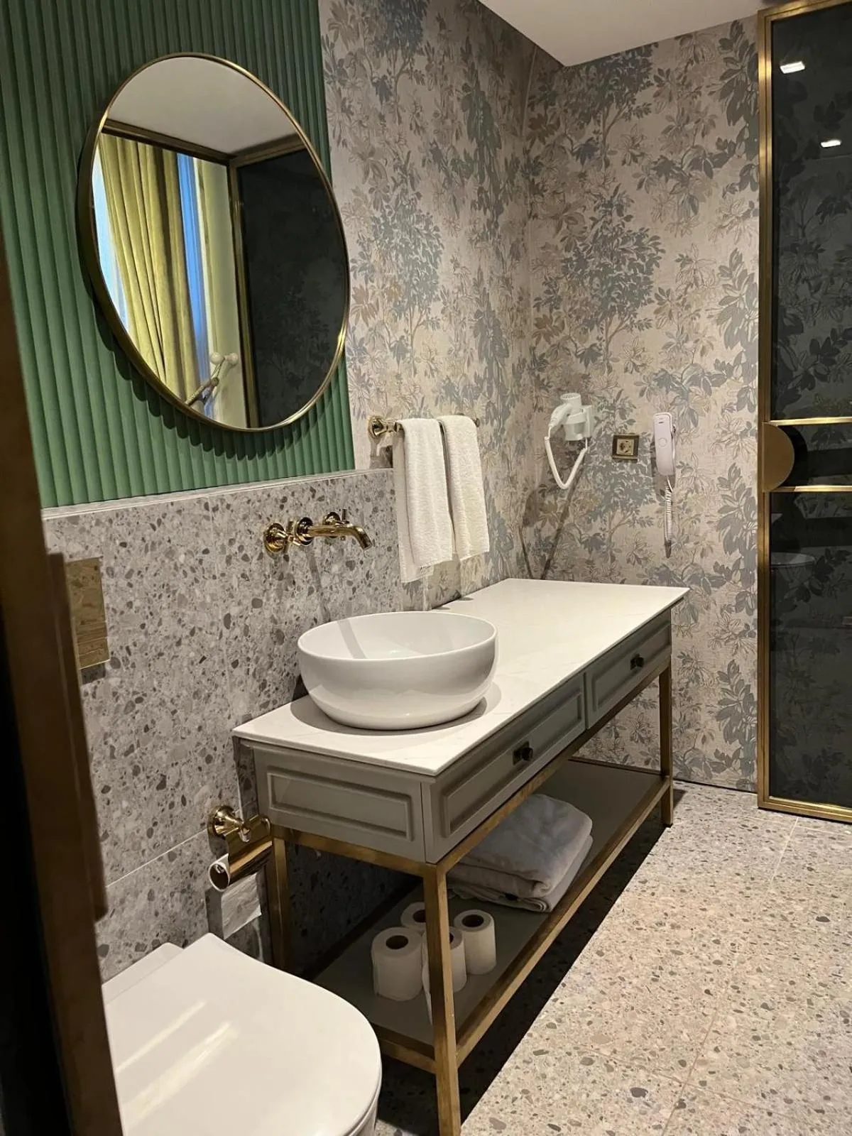 Bathroom in Triada Hotel Büyükada