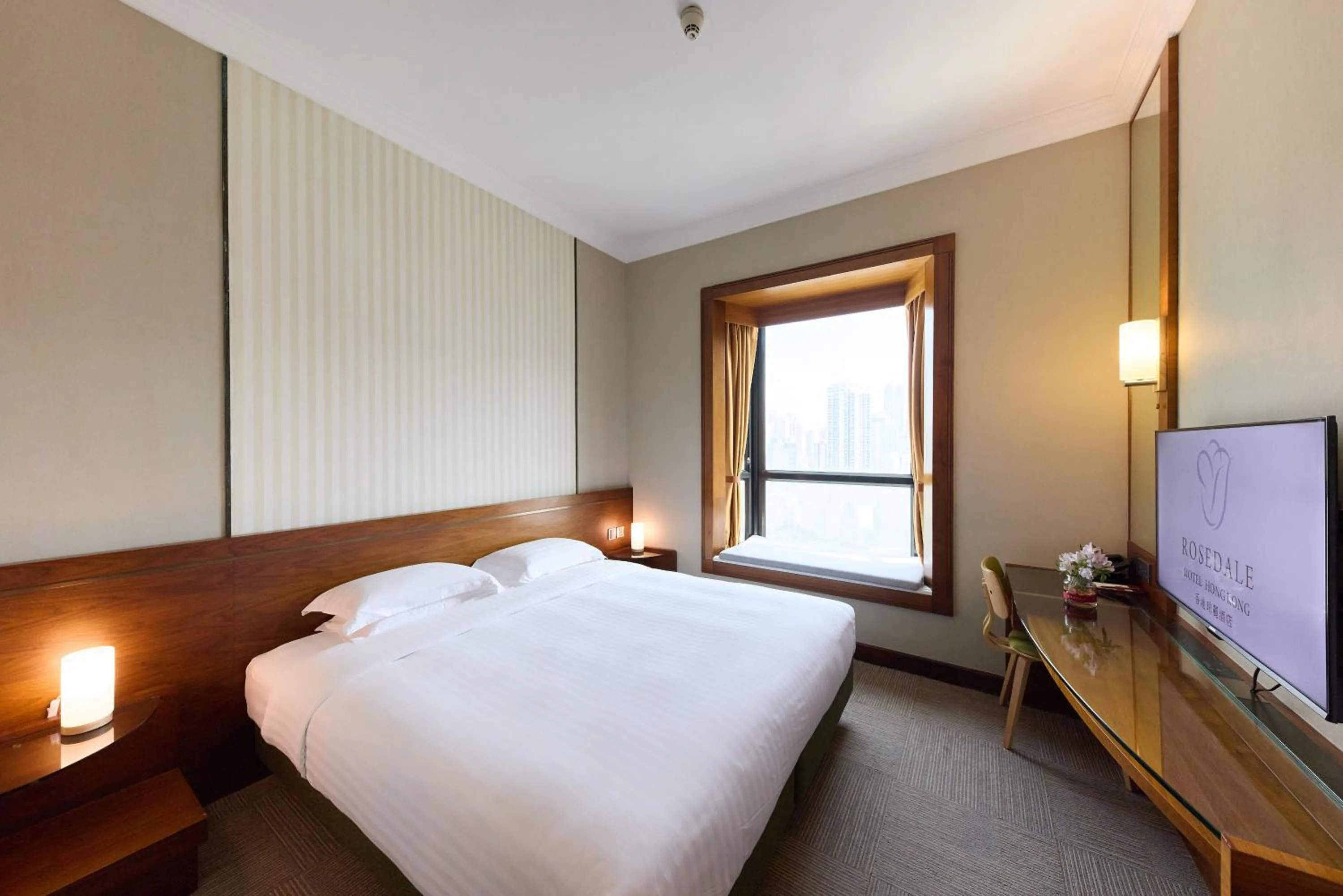 Bed in Rosedale Hotel Hong Kong