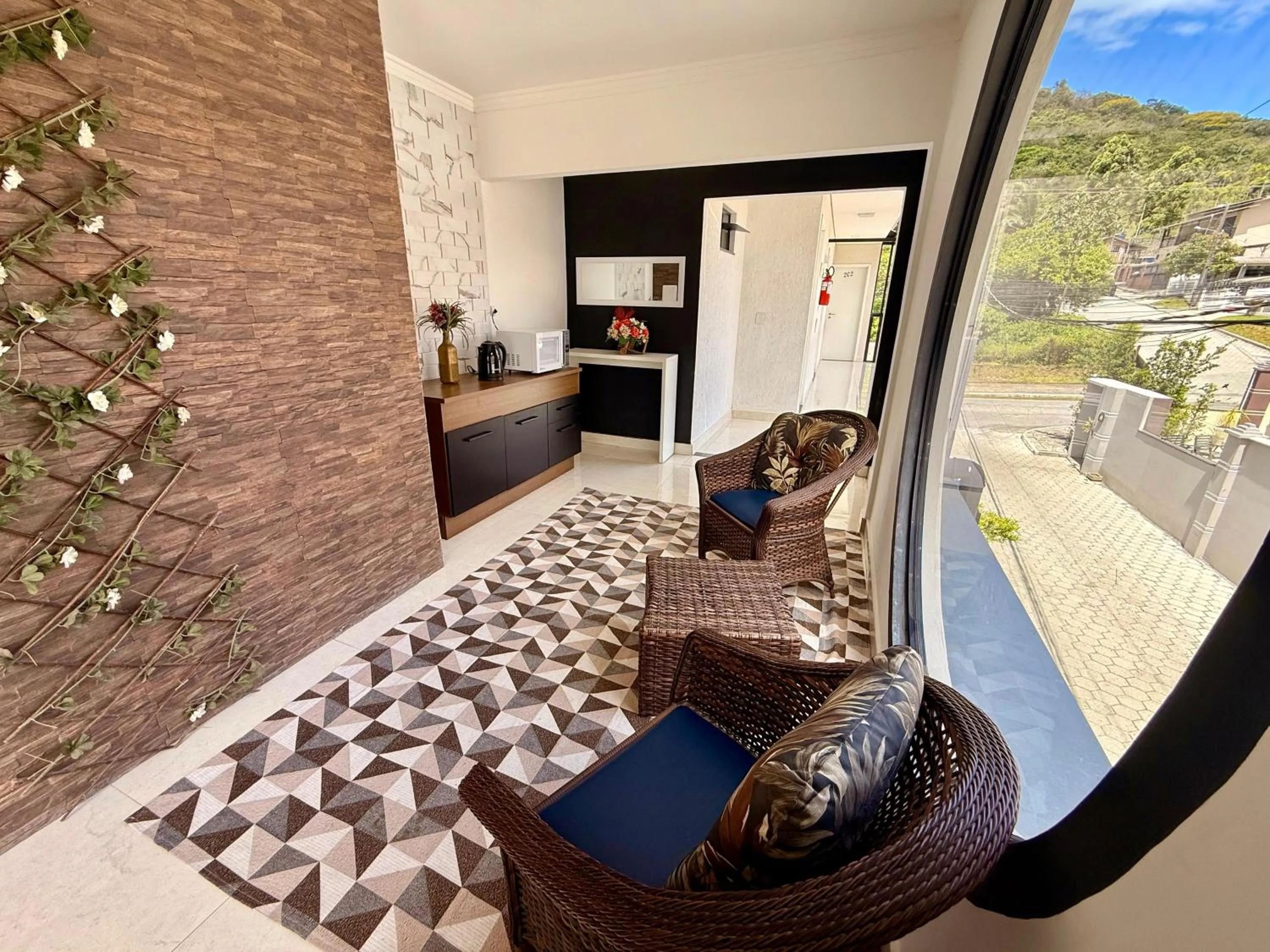 Seating area in Hotel Estrela do Mar