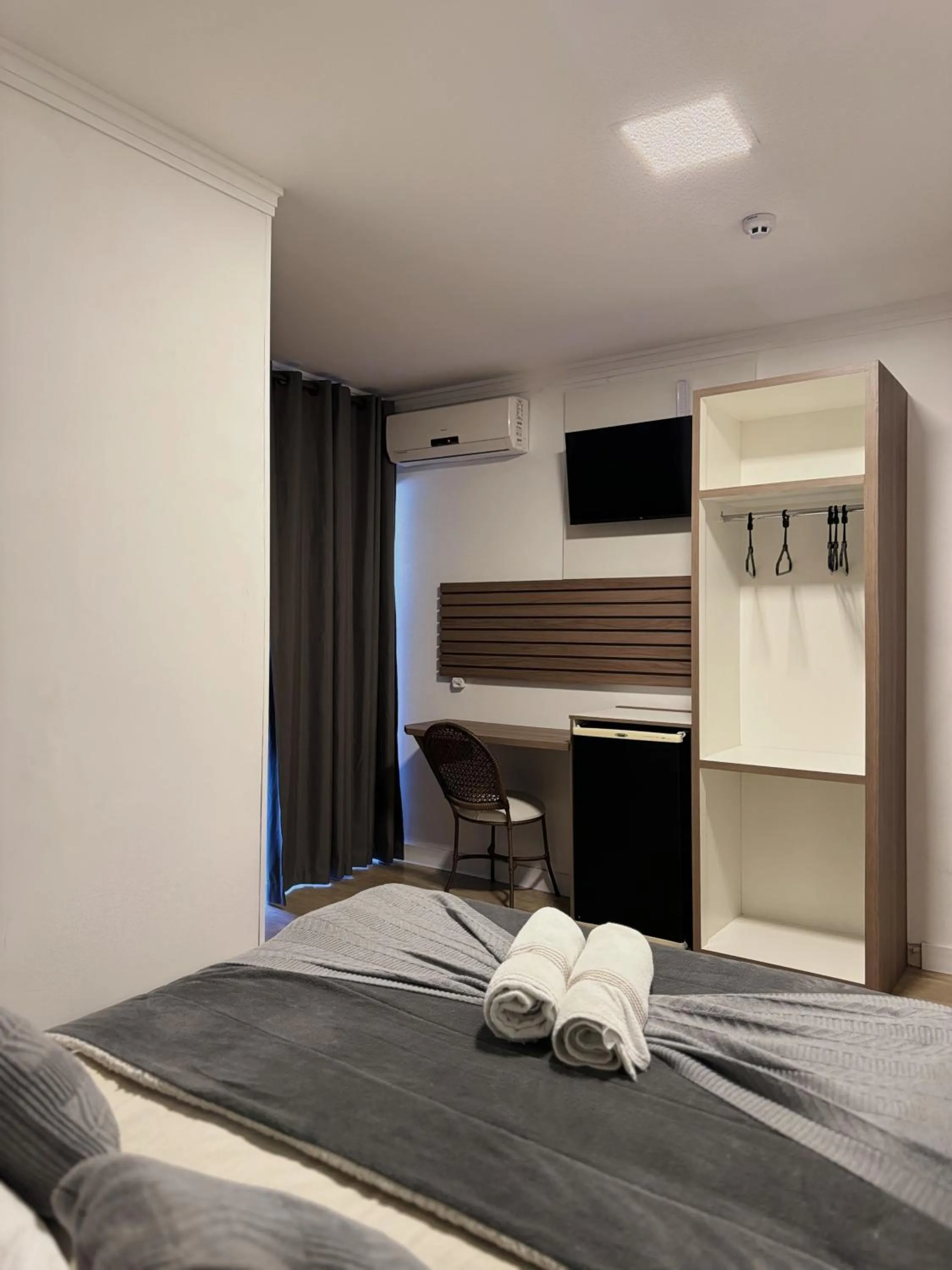 Bedroom, Bed in Hotel Estrela do Mar