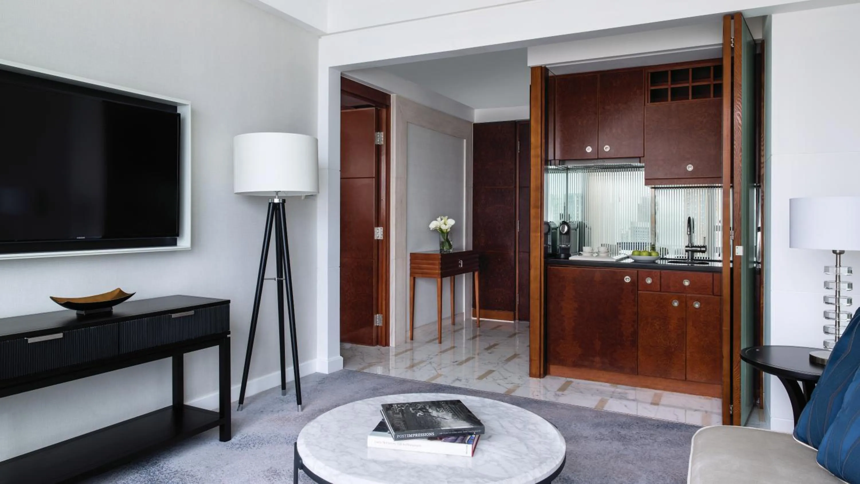 Kitchen or kitchenette in Cordis, Hong Kong