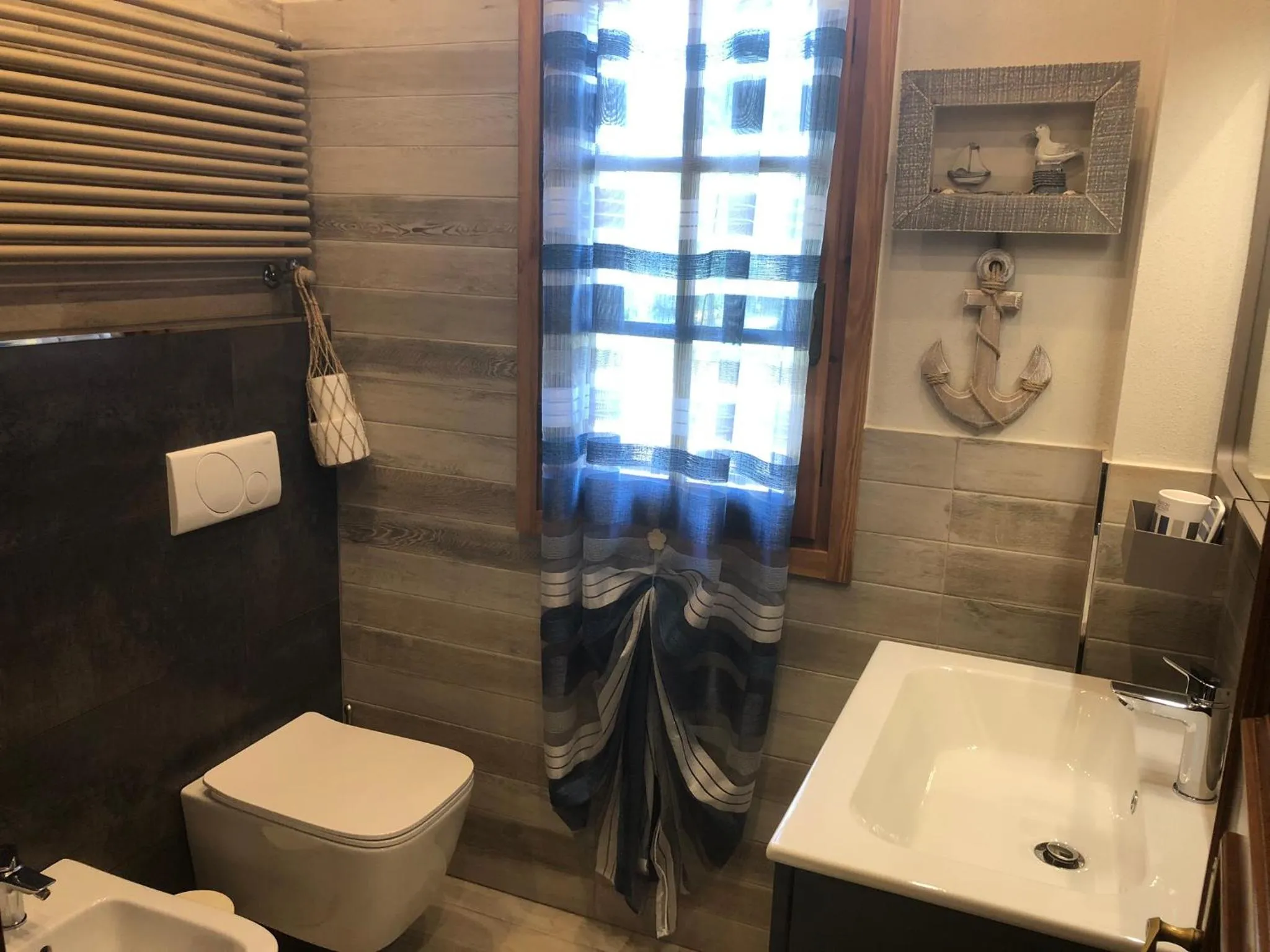 Jenny's Country Dreamhouse