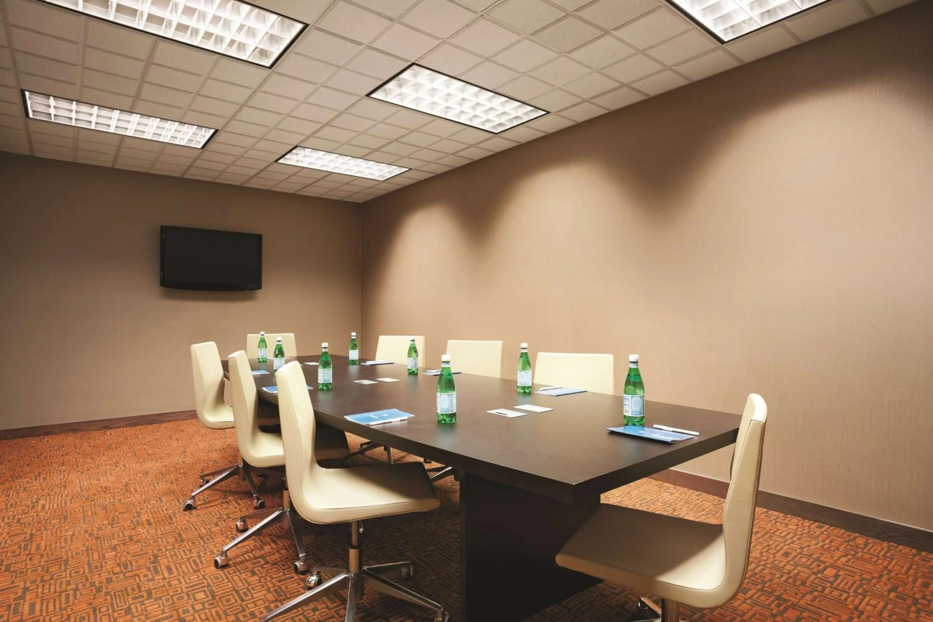 Meeting/conference room in Hyatt House Pleasant Hill