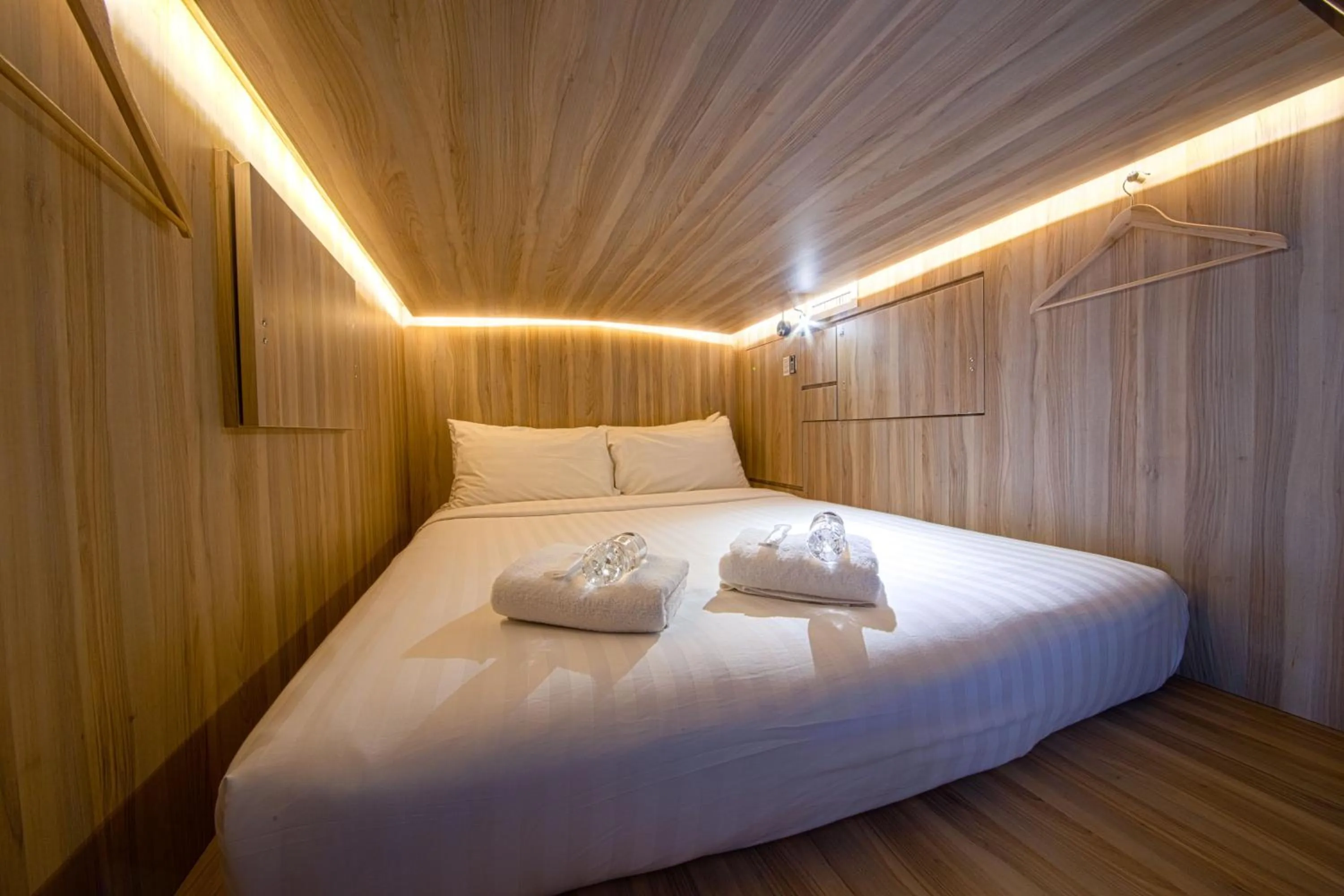 Bed in CUBE Boutique Capsule Hotel at Chinatown