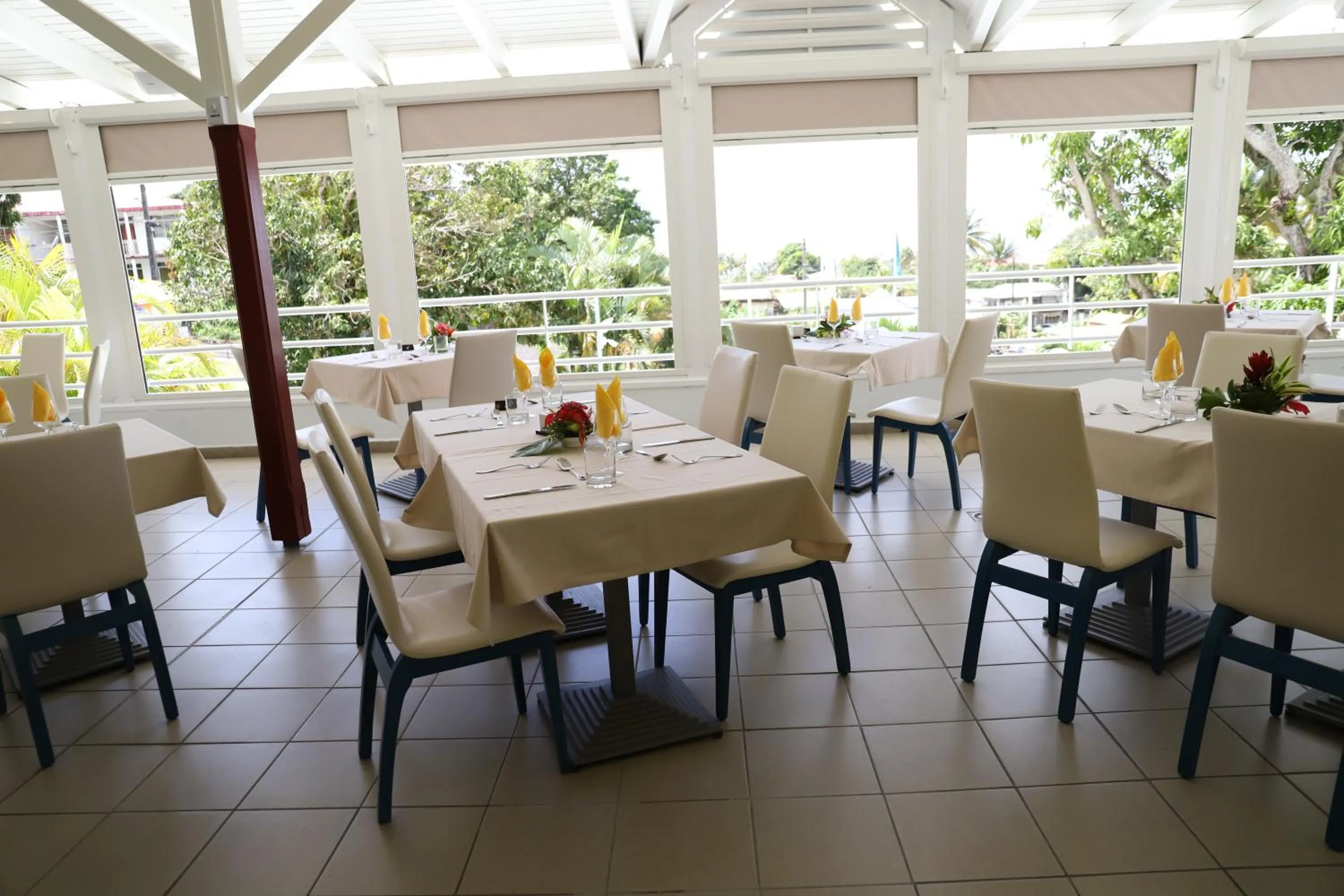 Restaurant/places to eat in Hôtel Saint-Georges