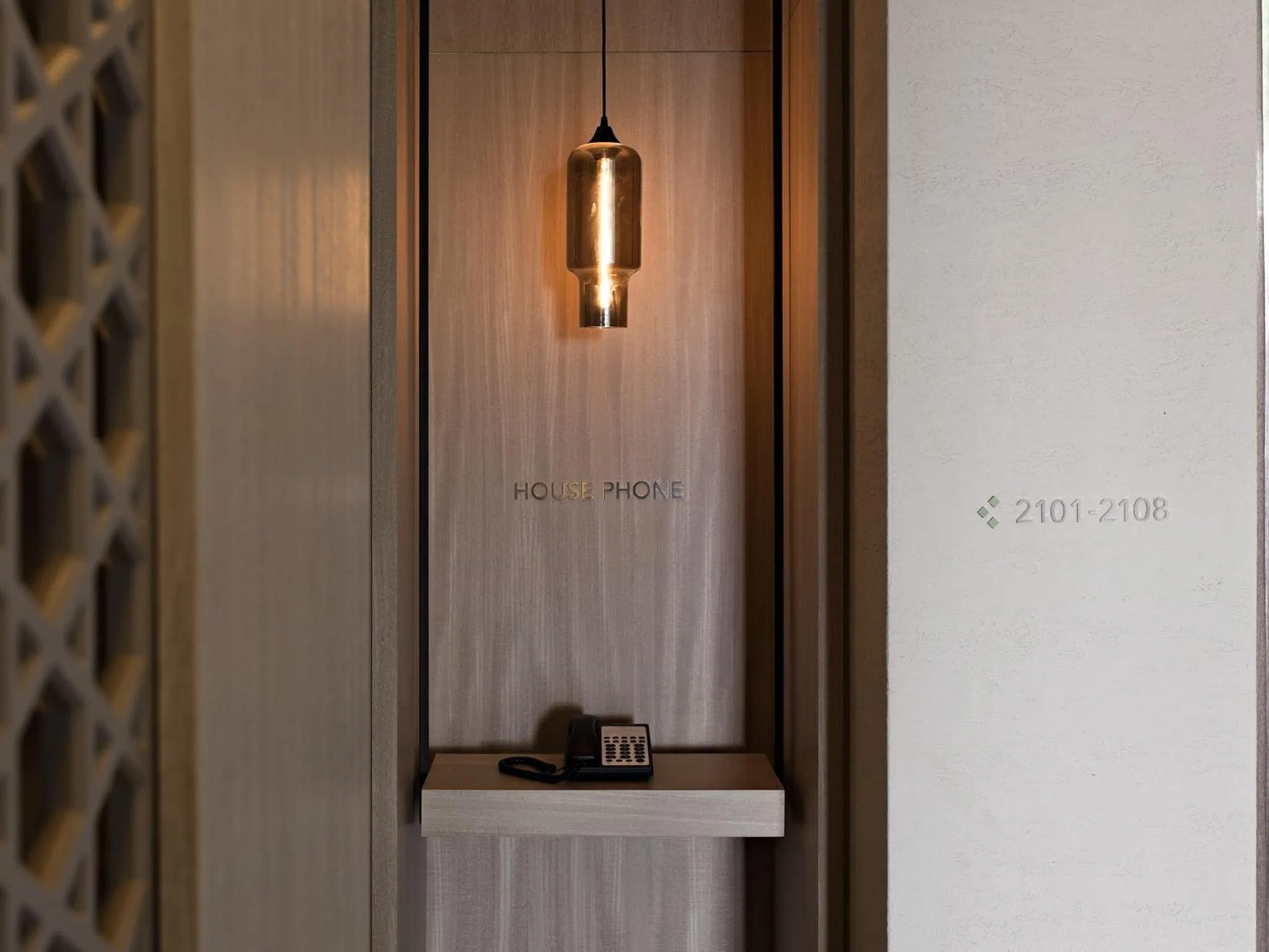 Area and facilities in Gloria Manor