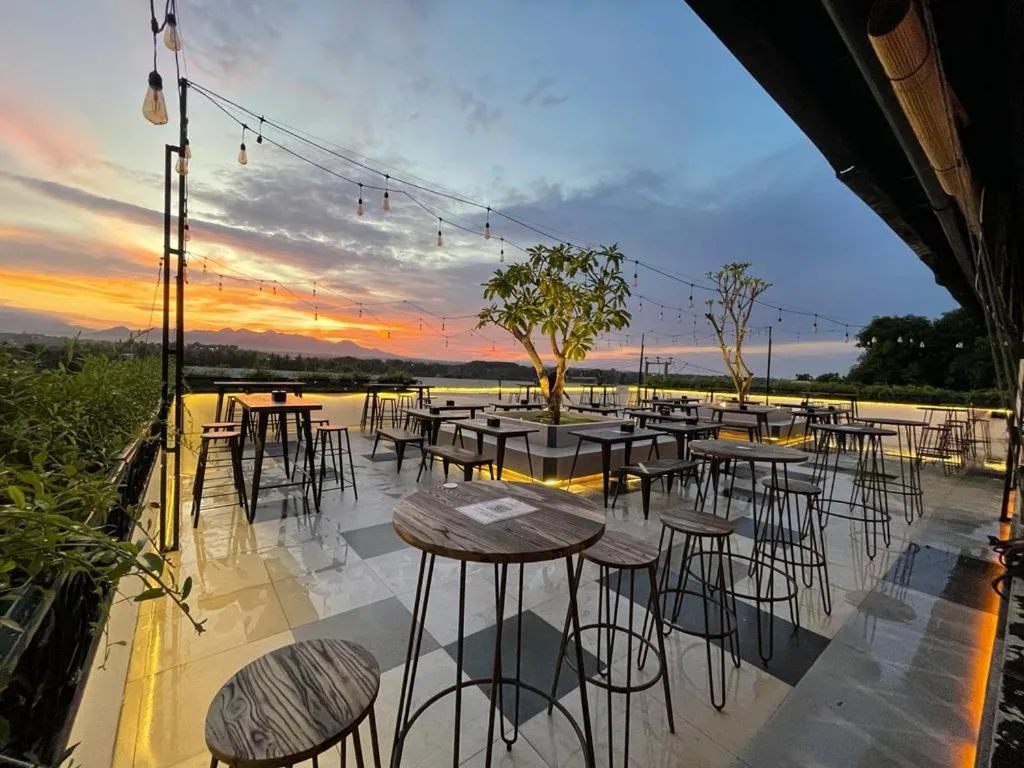 Kaloka Airport Hotel