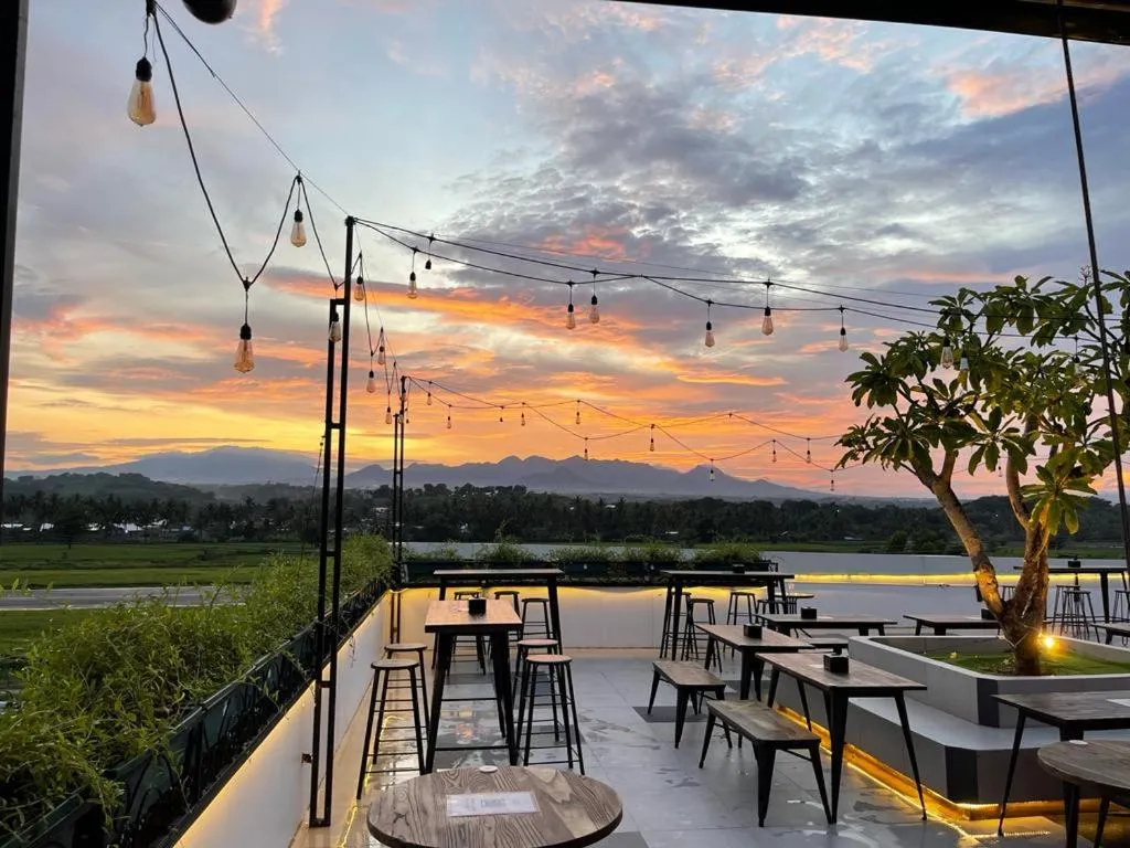 Kaloka Airport Hotel