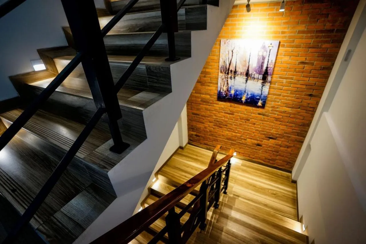 Kaloka Airport Hotel