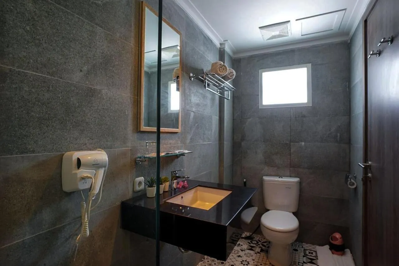 Kaloka Airport Hotel