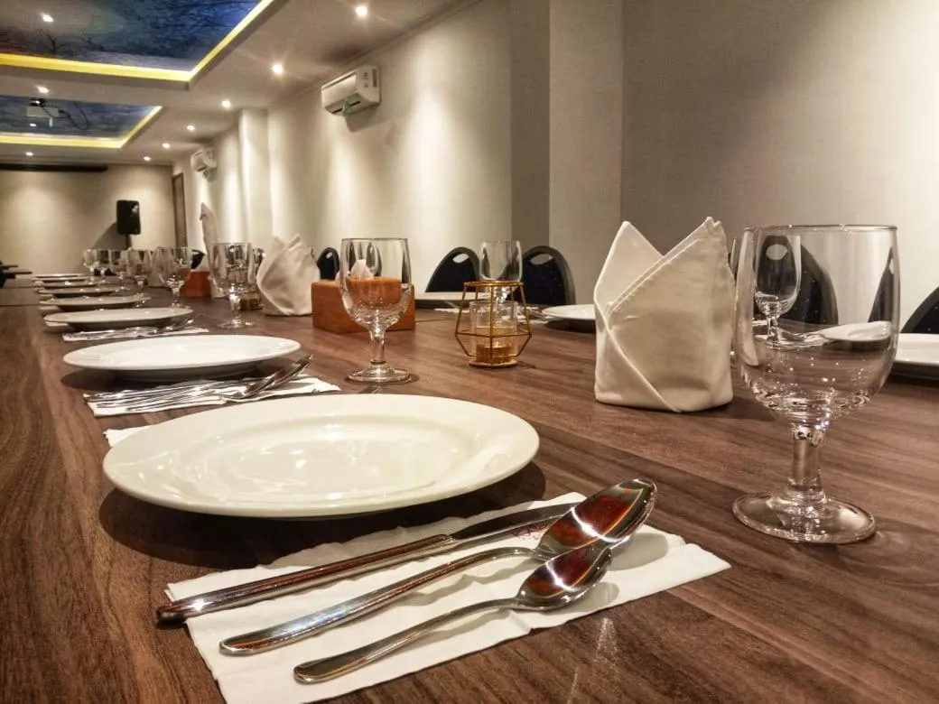 Kaloka Airport Hotel