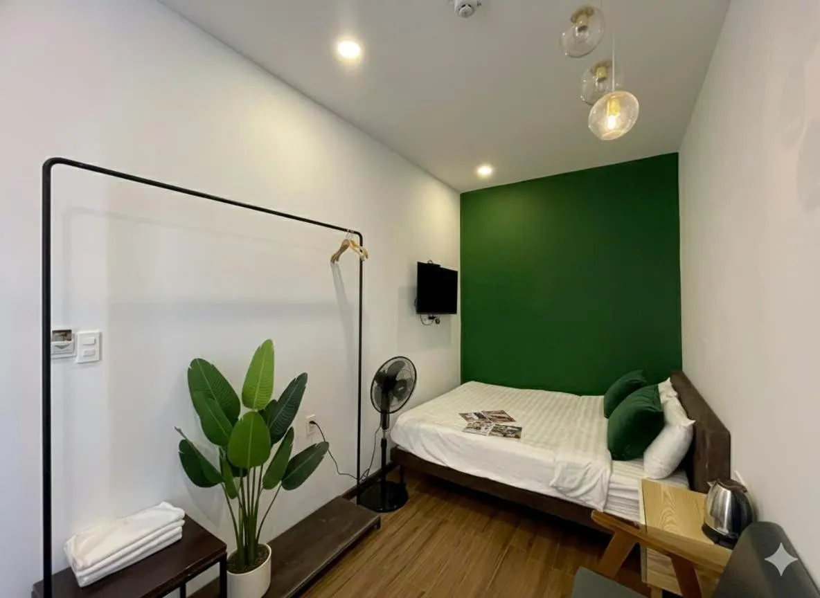 Bed in Seven A Hotel