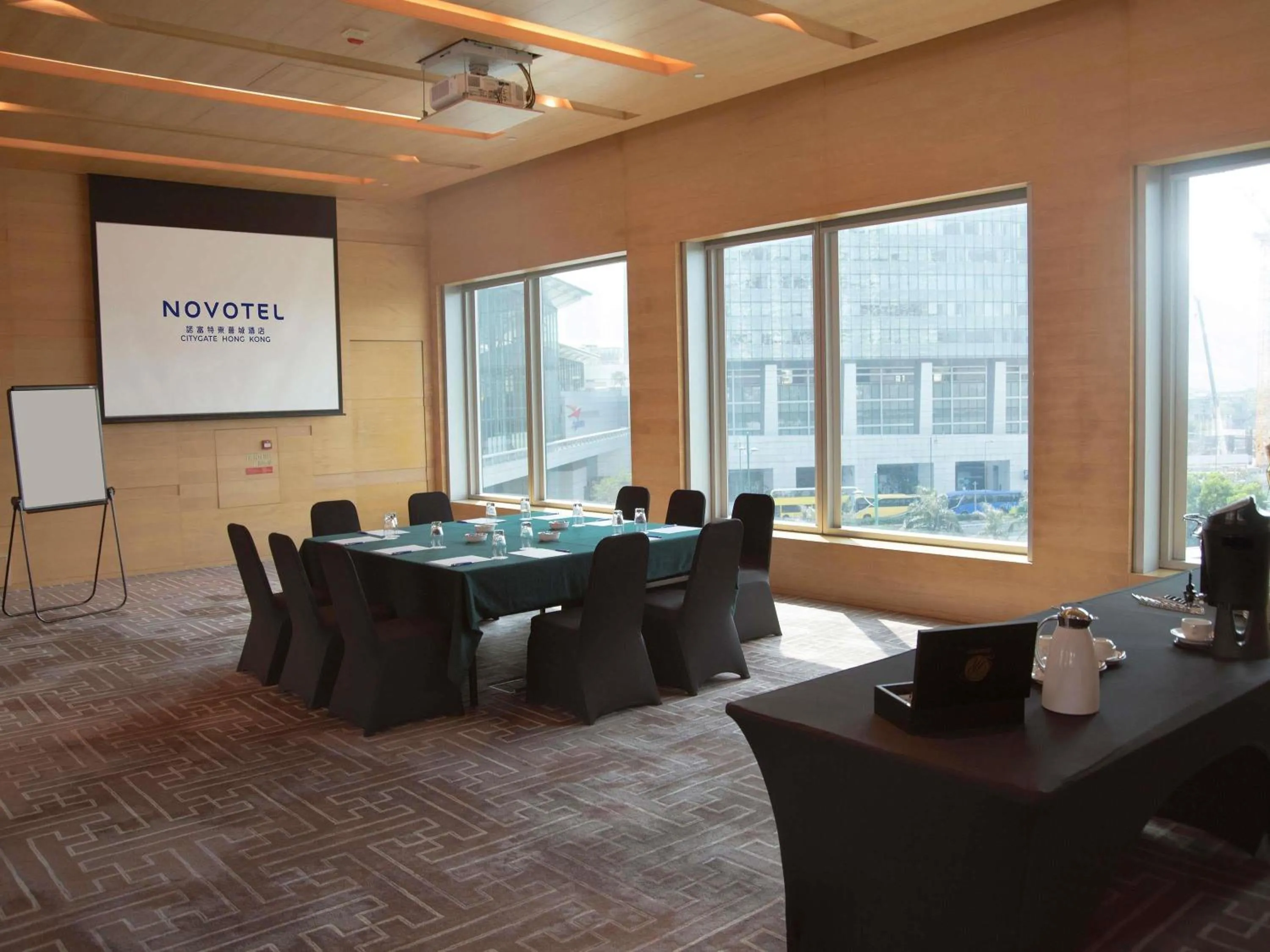 Meeting/conference room in Novotel Citygate Hong Kong