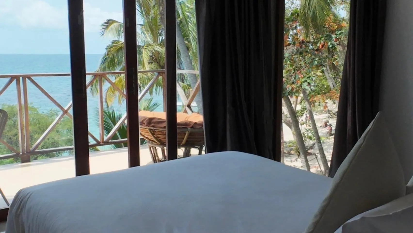 Sea view, Bed in P.D. Beach Resort