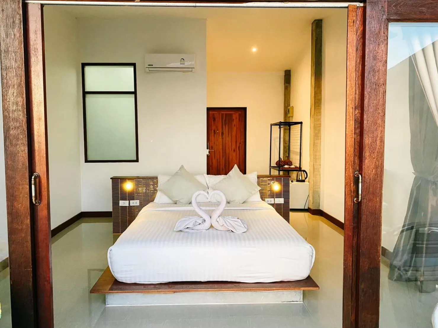 Bedroom, Bed in P.D. Beach Resort