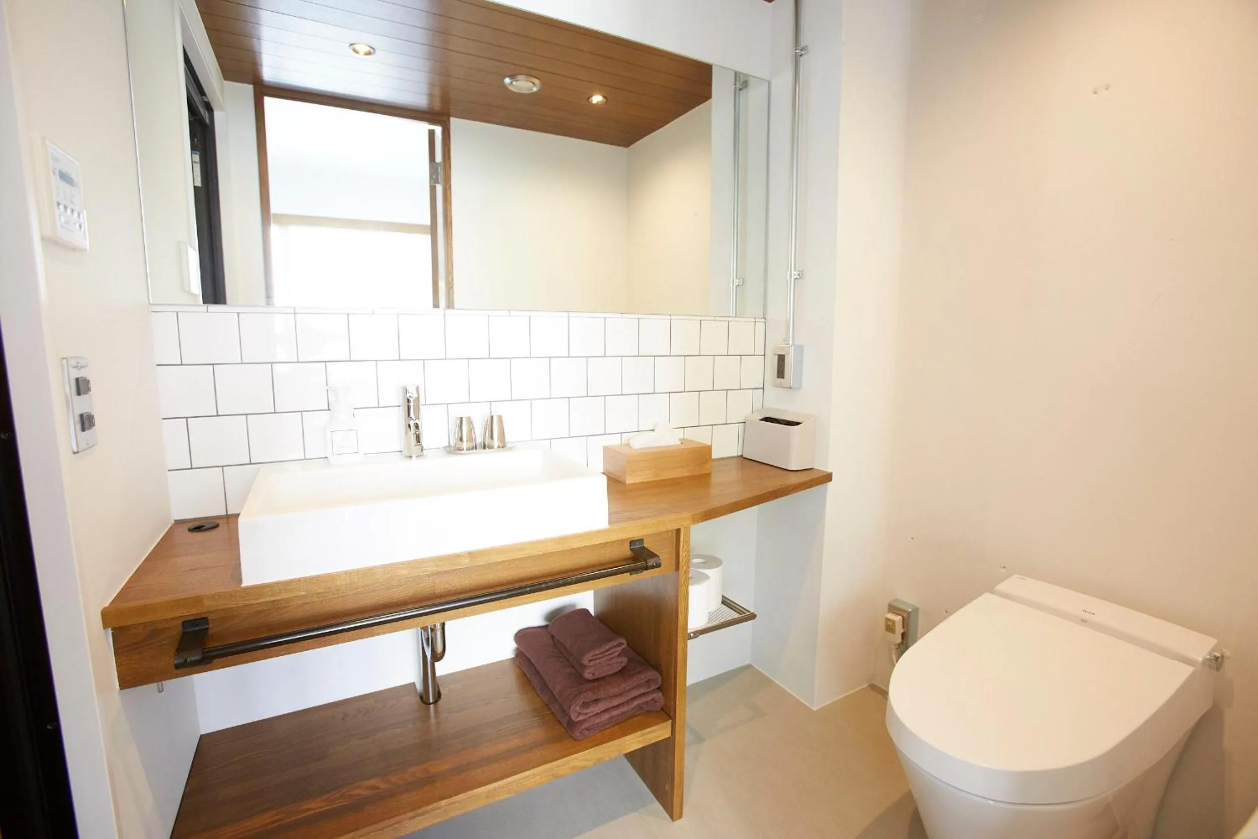 Bathroom in No Service Hotel